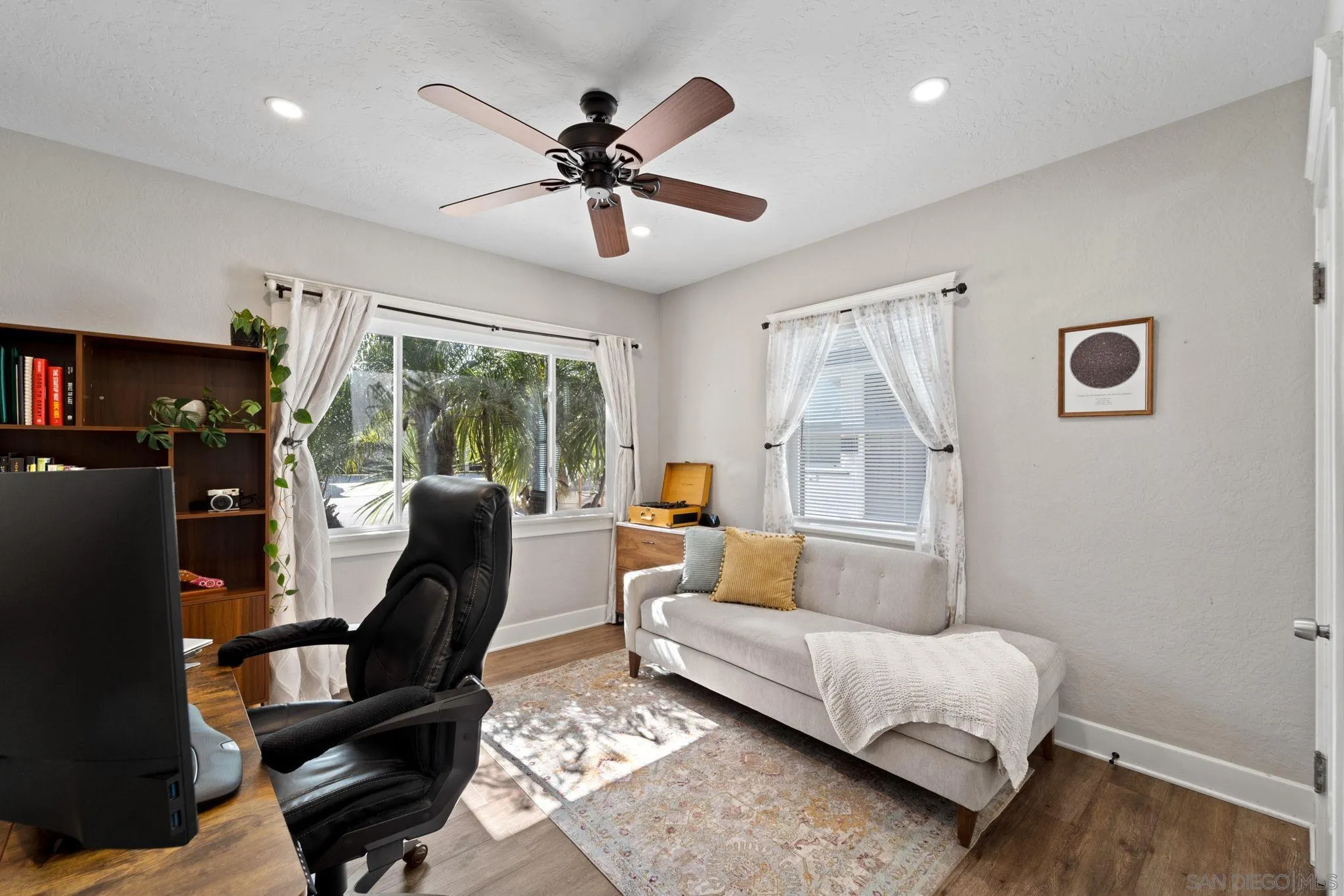 https://cdn.realtyfeed.com/cdn/127/260021619/ea0fc9392516acbef347a807be5e4b27.webp