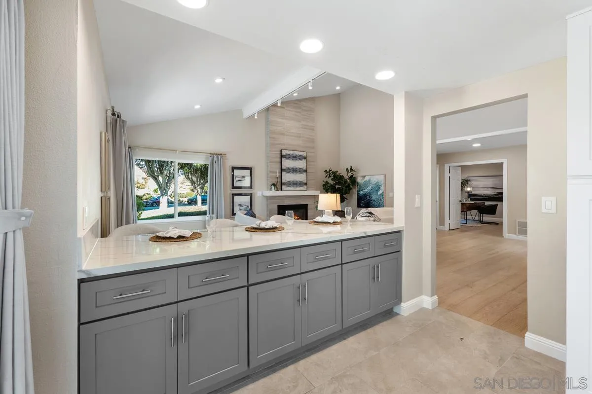 https://cdn.realtyfeed.com/cdn/127/260021620/c10044edc8742cd4a903d041a651a2a0.webp