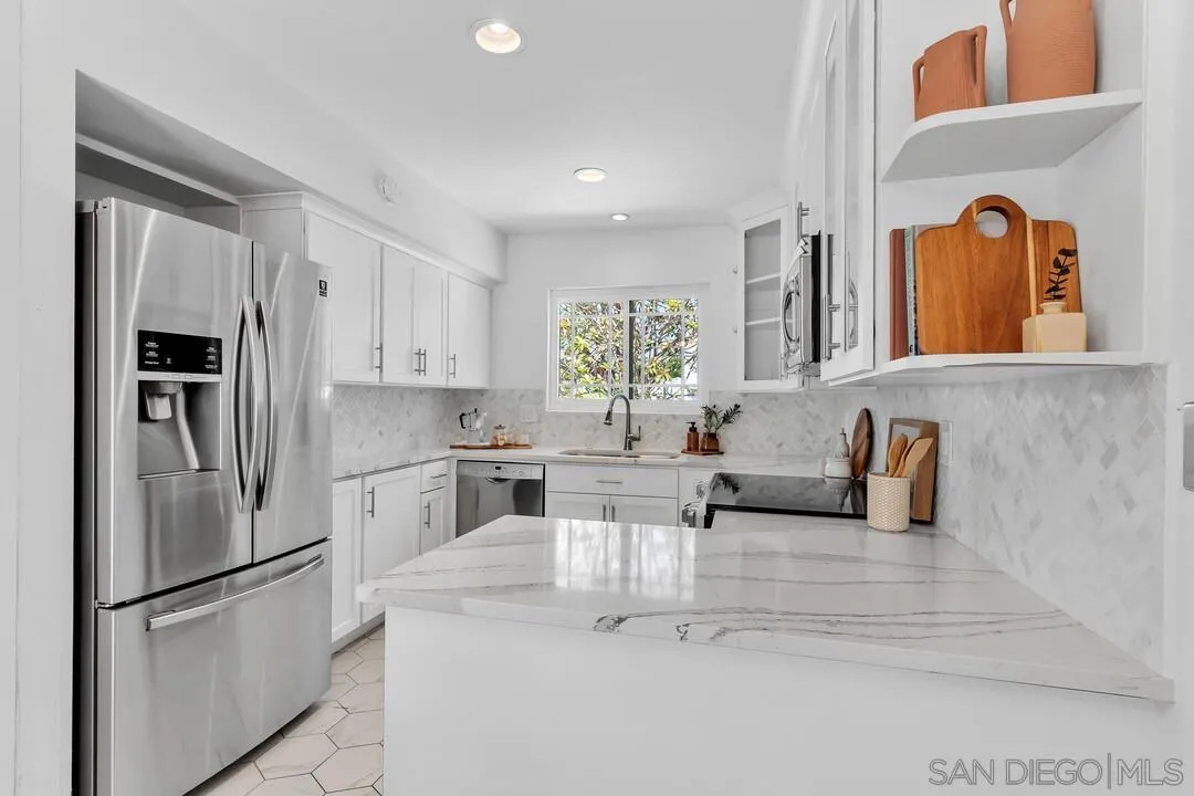 https://cdn.realtyfeed.com/cdn/127/260021623/d3d2e4fd21d4a3b35c6993655d7198d0.webp