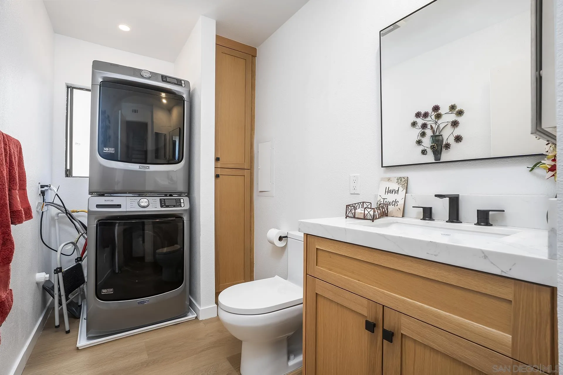 https://cdn.realtyfeed.com/cdn/127/260021624/e0d6ae86986a3f2c74711ecc28e336bb.webp