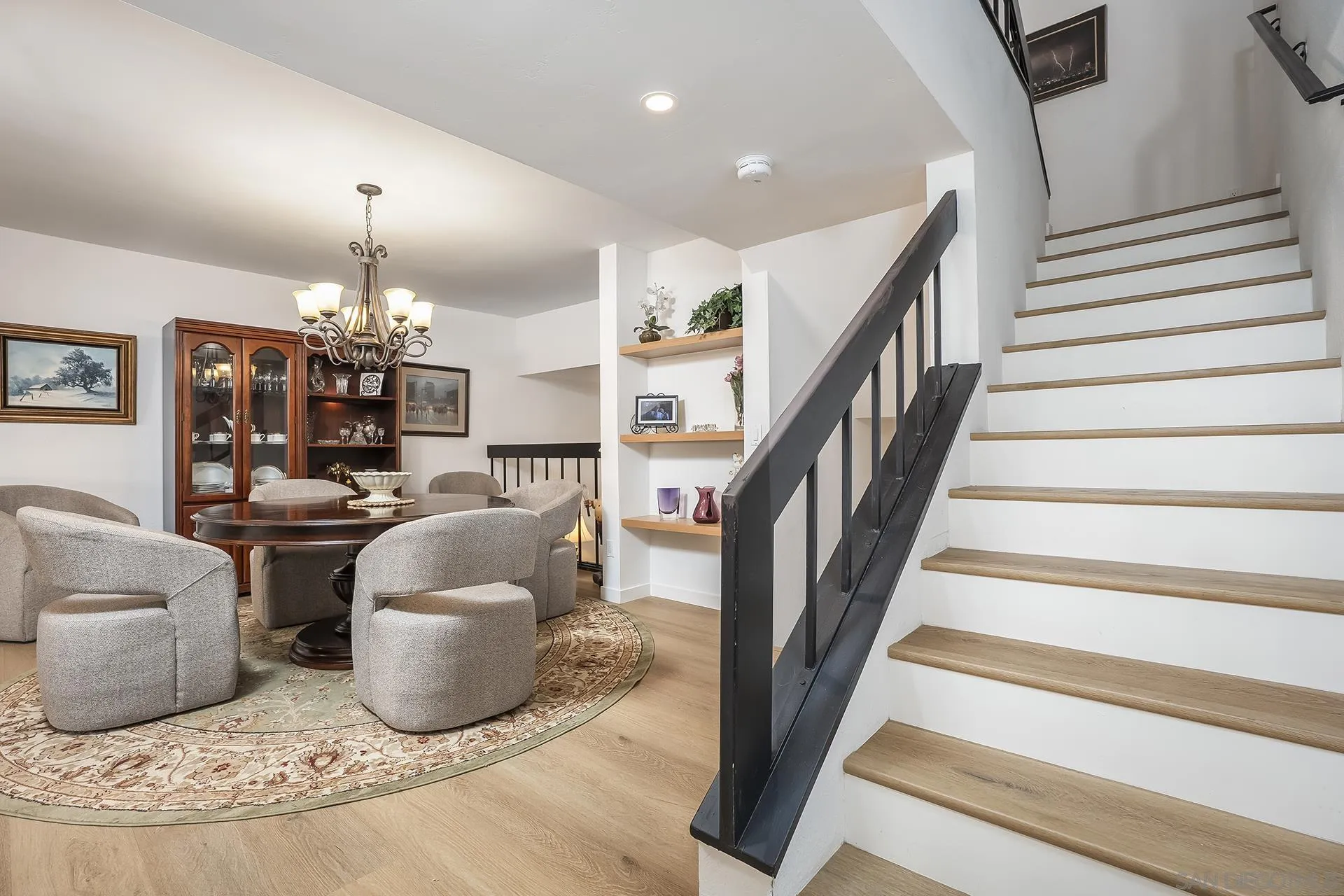 https://cdn.realtyfeed.com/cdn/127/260021624/ee954a3605812040ca9d6fa2cbb1455a.webp