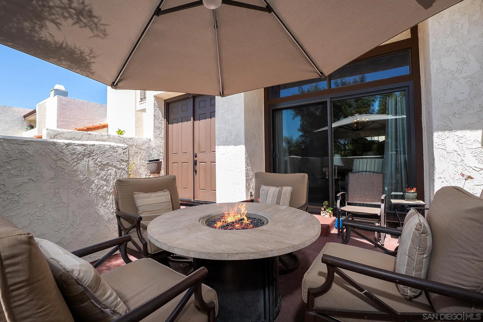 https://cdn.realtyfeed.com/cdn/127/260021624/ff8b115ddbe9ffac1fe53aca02d58952.webp