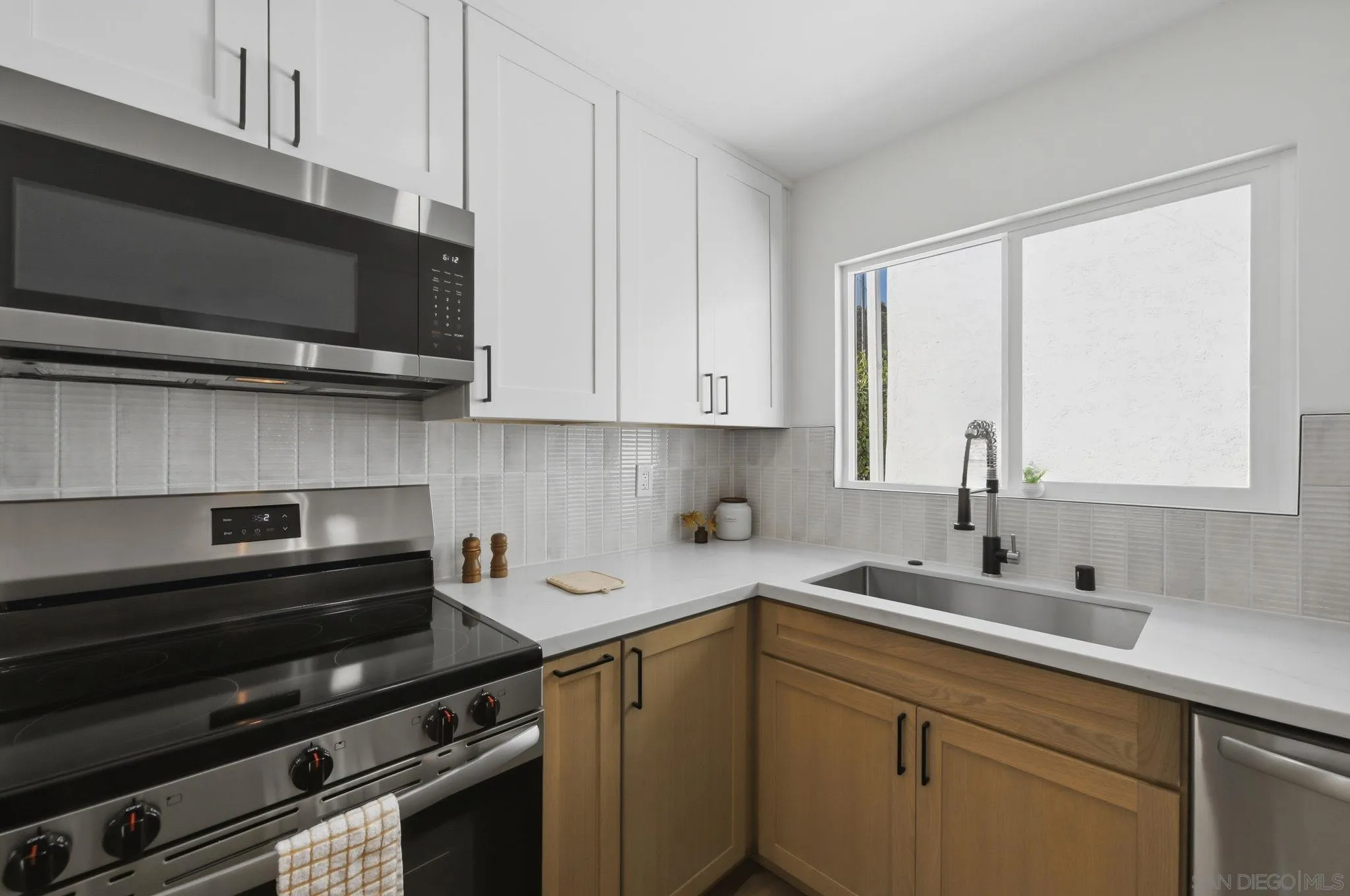 https://cdn.realtyfeed.com/cdn/127/260021628/e487877eab0b643b67713729c5ccc355.webp