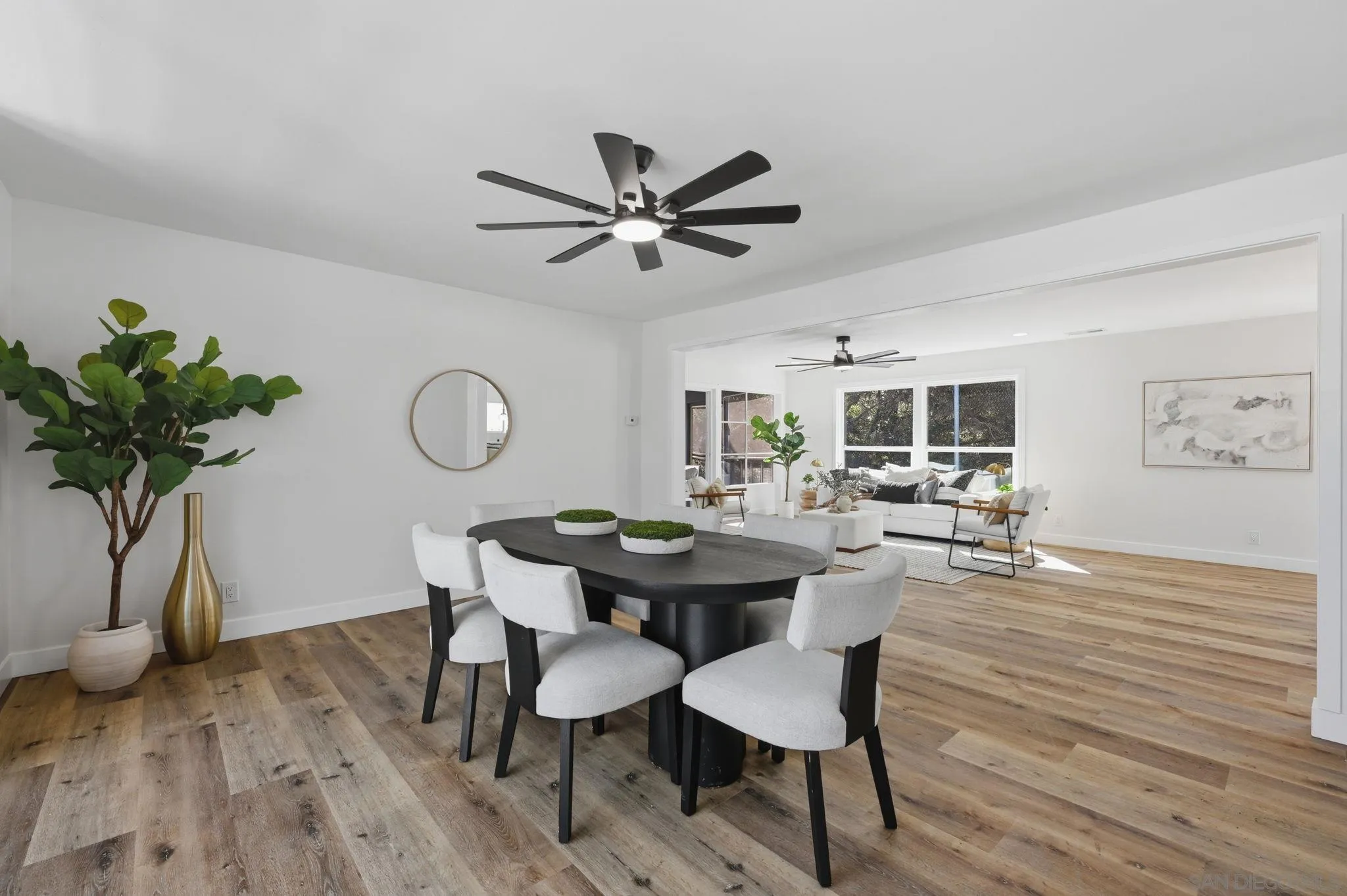 https://cdn.realtyfeed.com/cdn/127/260021628/fe365e43ee5afdb5c598fe629cb0ffe1.webp
