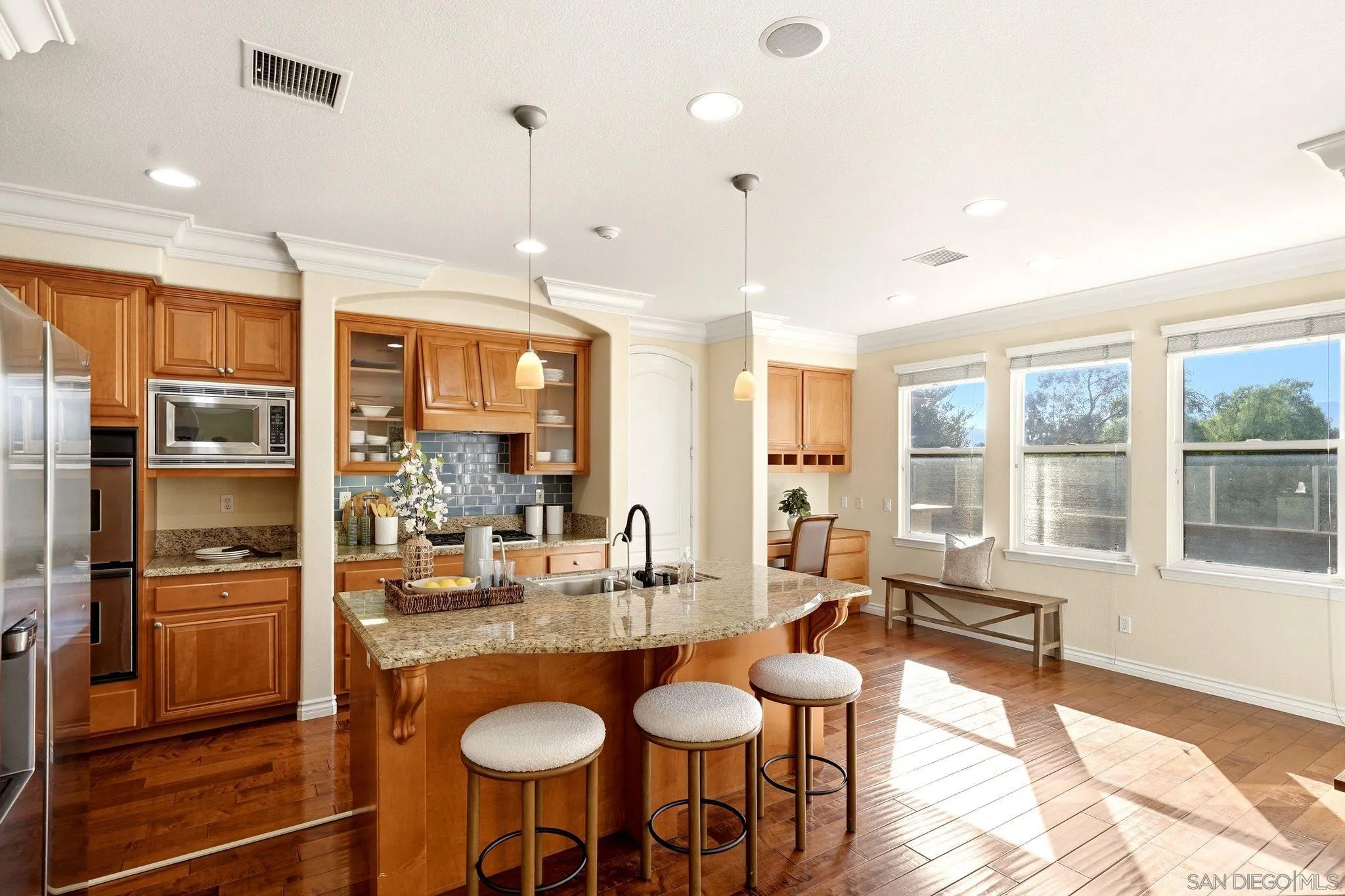 https://cdn.realtyfeed.com/cdn/127/260021634/218a9a295759d52548859a216b2bc6dd.webp
