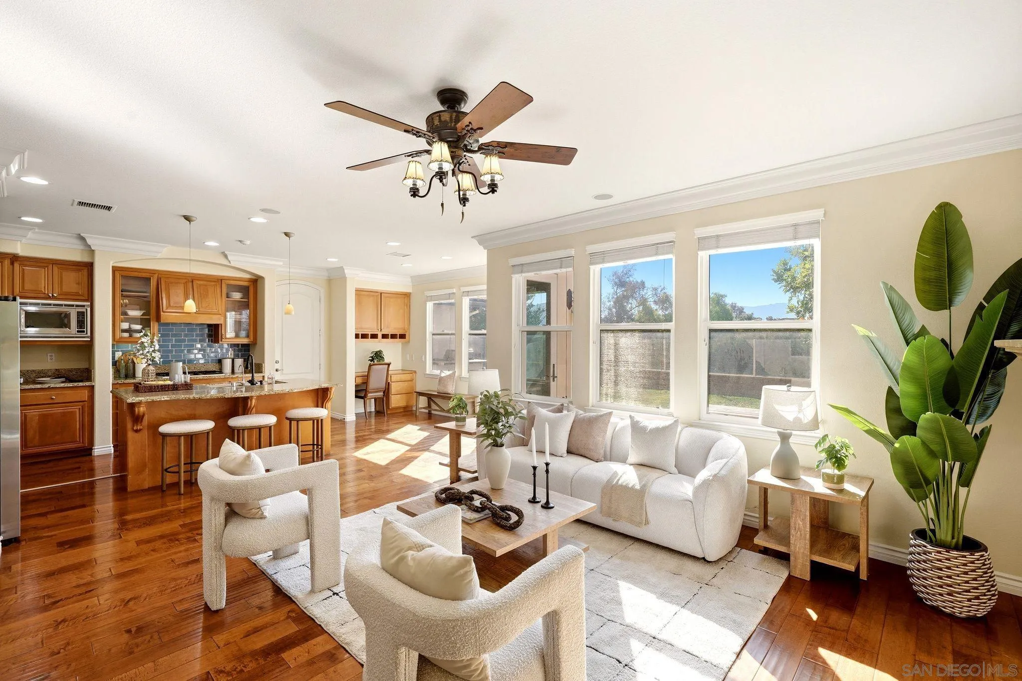 https://cdn.realtyfeed.com/cdn/127/260021634/5ed5d467b434cc8d078169213befa94d.webp