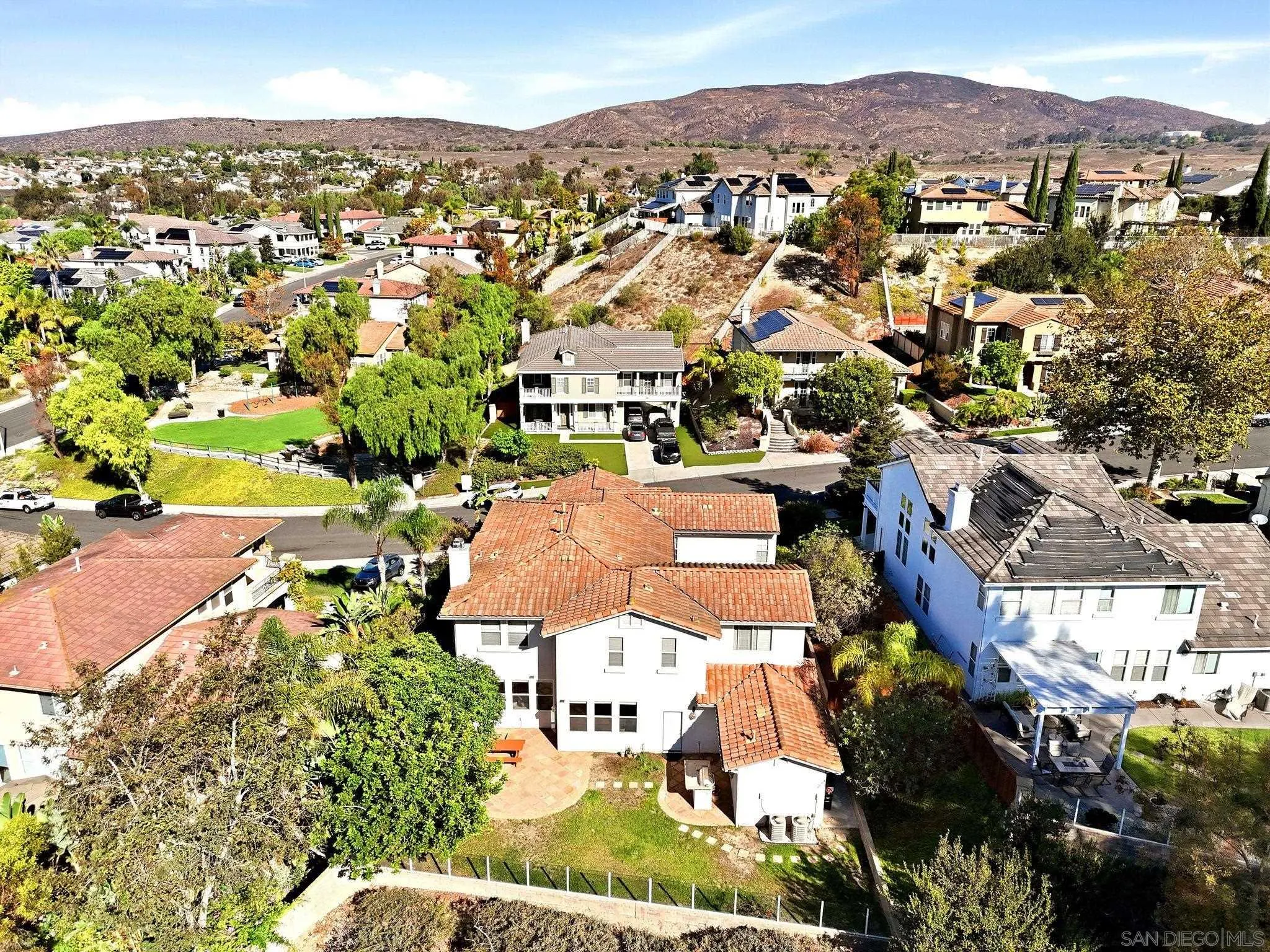 https://cdn.realtyfeed.com/cdn/127/260021634/d304f6be97b141a102a742855f8385c2.webp