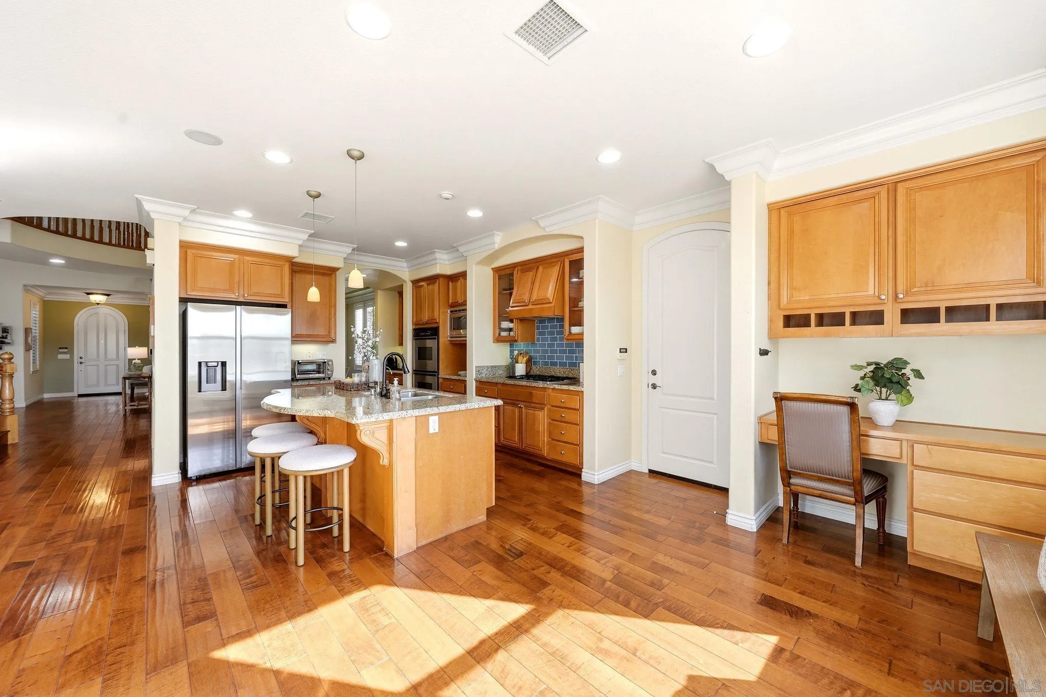 https://cdn.realtyfeed.com/cdn/127/260021634/fb7b13fe8a11f7fec762a616ae6e39f7.webp