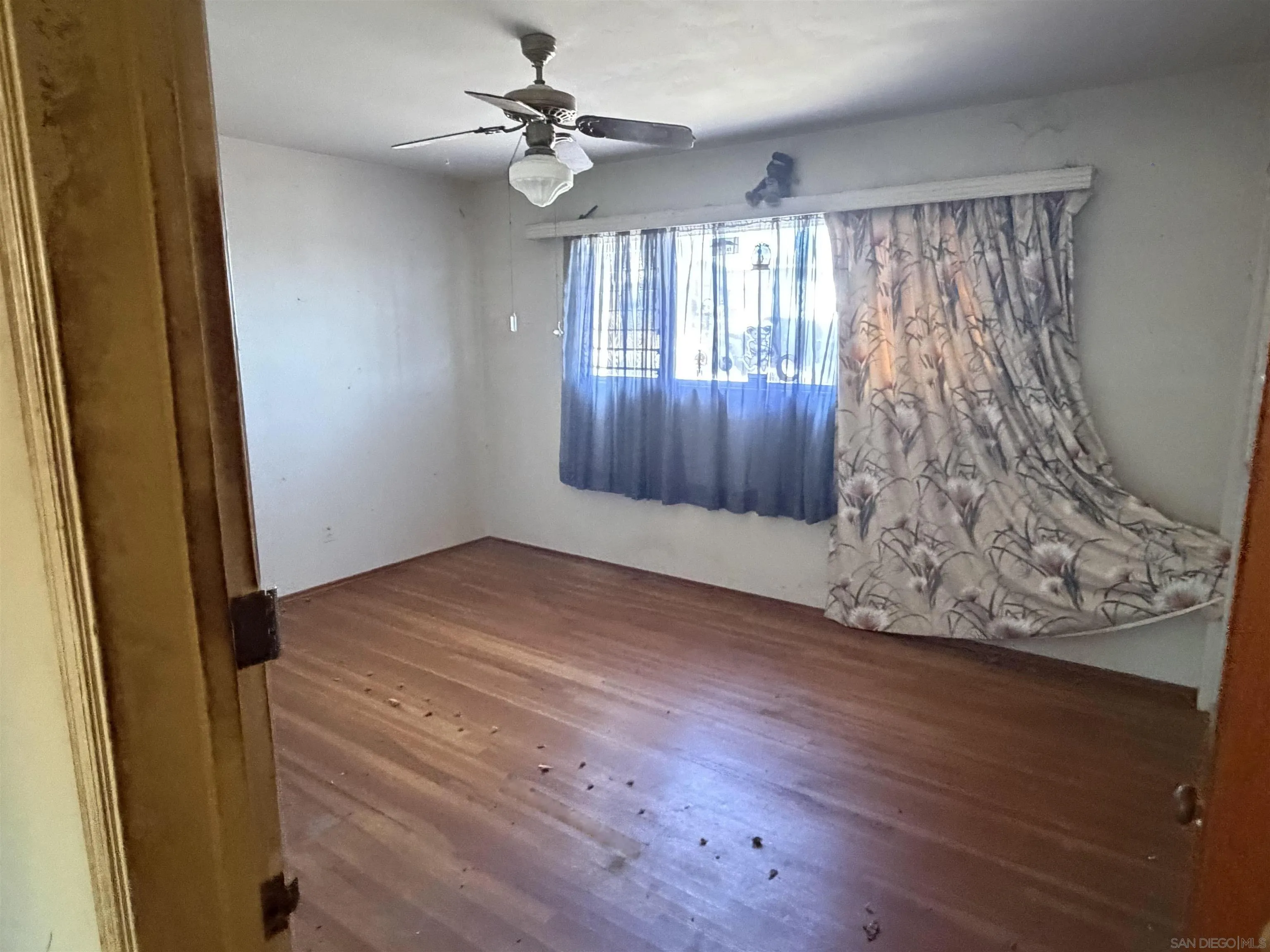1564 Plover, San Diego, CA 92114 - Photo 4 of 6, San Diego, CA