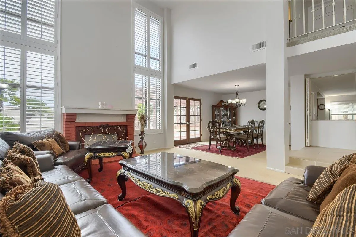 https://cdn.realtyfeed.com/cdn/127/260021648/9aa25dc468906207d554a887c865388c.webp