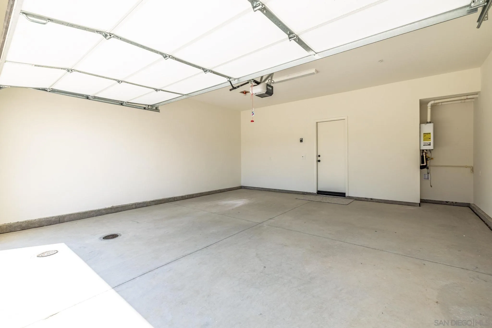 28216 Molasses Court, Valley Center, CA 92082 - Photo 2 of 31, Valley Center, CA