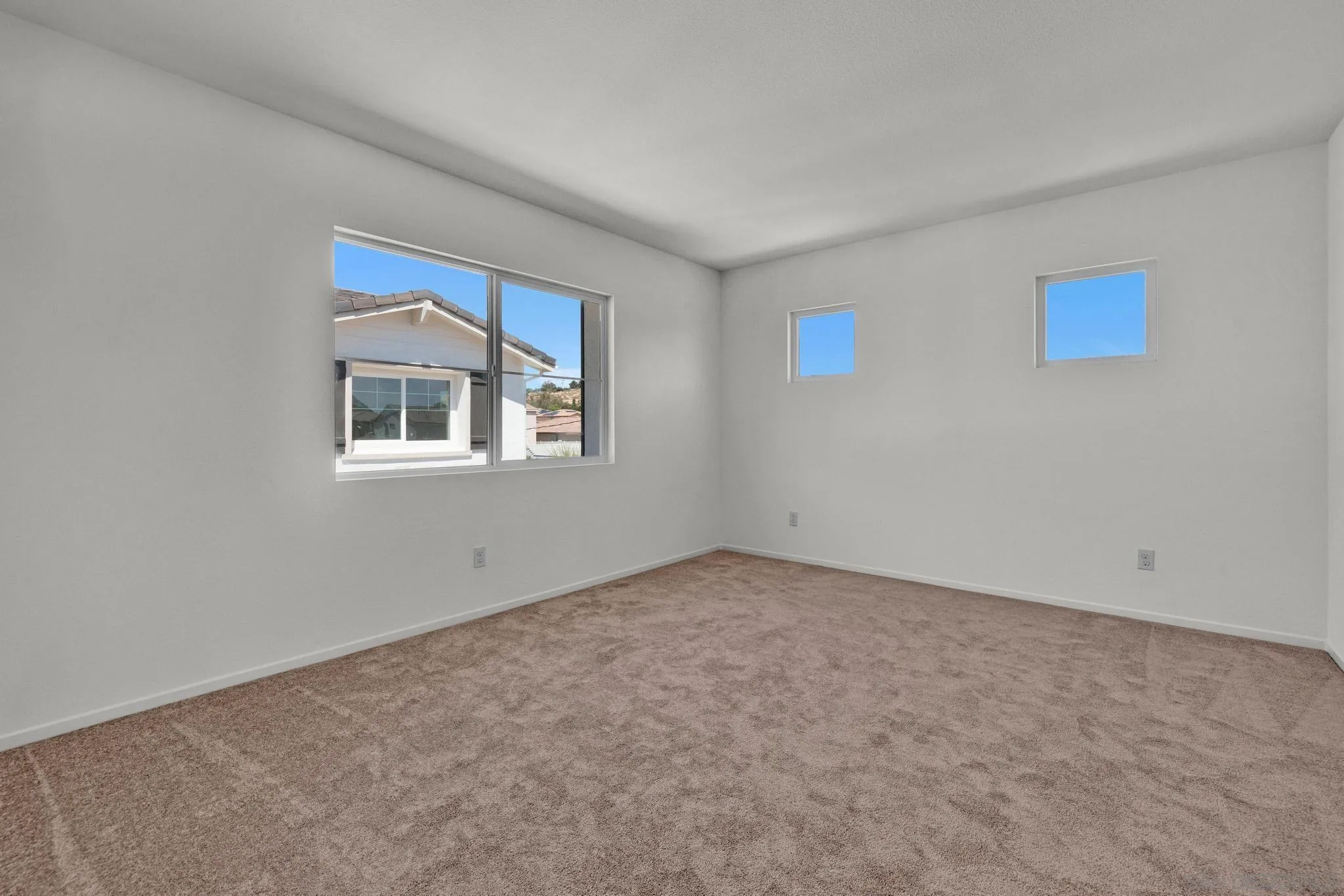 https://cdn.realtyfeed.com/cdn/127/260021649/d18edd92a411099d78725efe04e5bfd9.webp