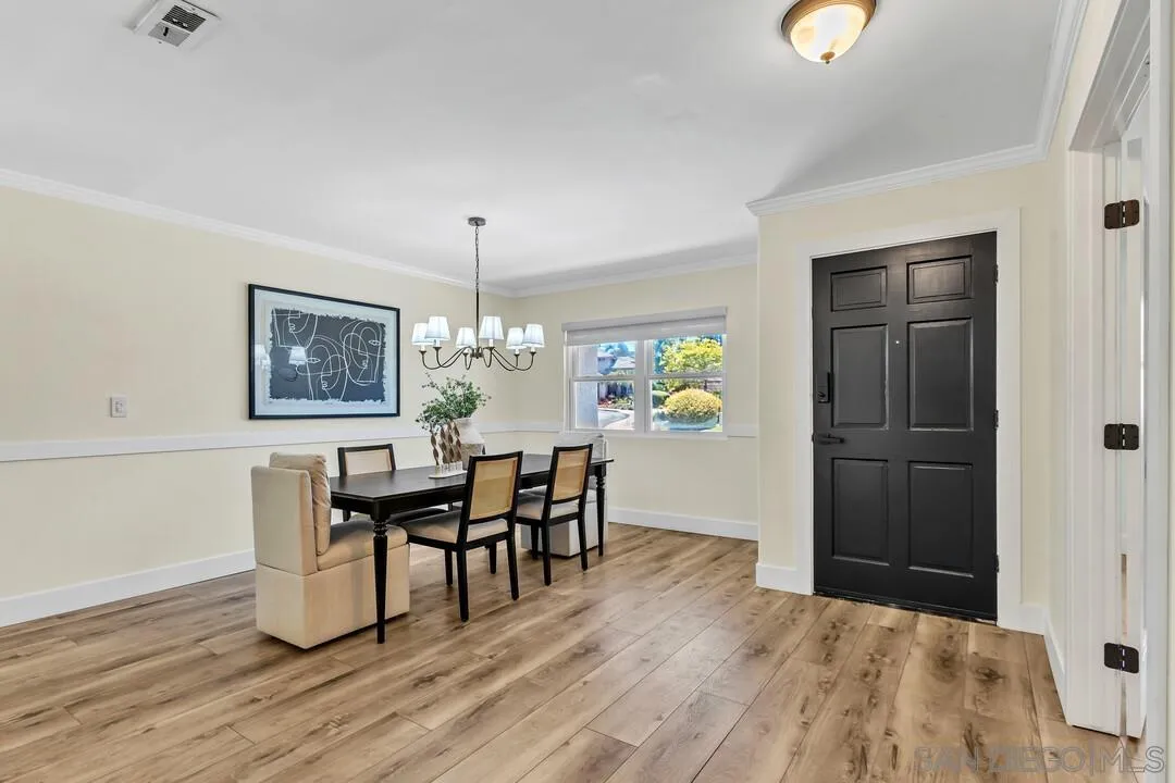 https://cdn.realtyfeed.com/cdn/127/260021653/2f222f0da1751692a5cab3437a6b4343.webp