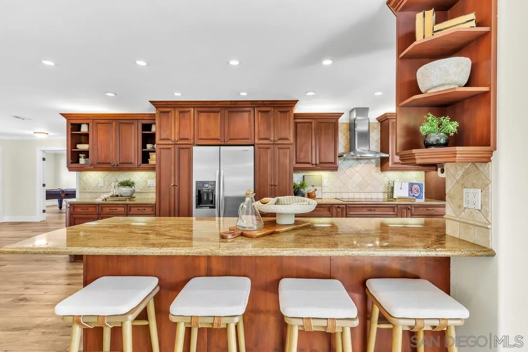 https://cdn.realtyfeed.com/cdn/127/260021653/b30b06018779198c43316f05dfae77d9.webp