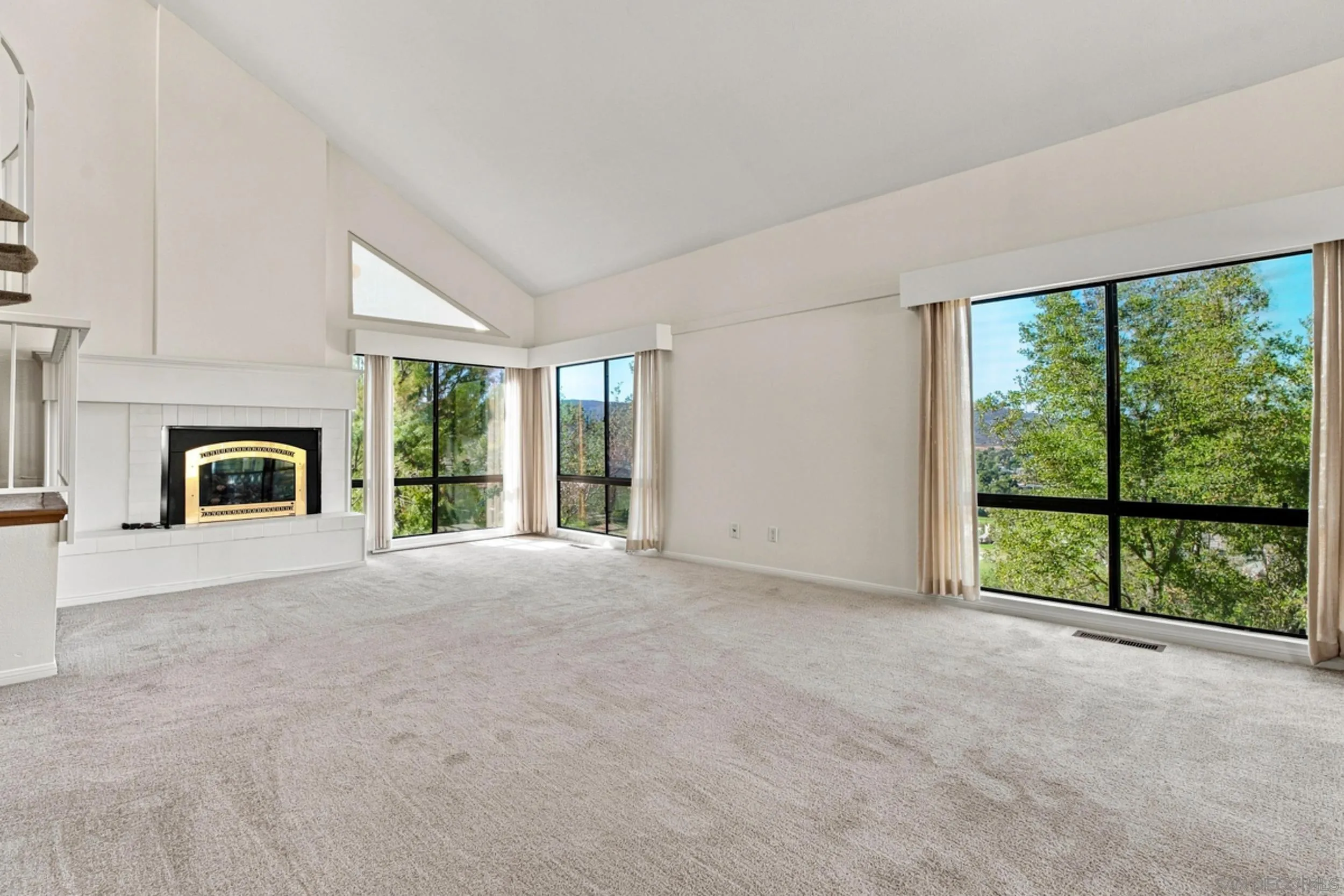 15615 Vista Vicente Unit 6, Ramona, CA 92065 - Main photo, Ramona, CA