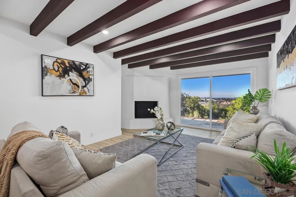700 Selma, San Diego, CA 92114, photo 23