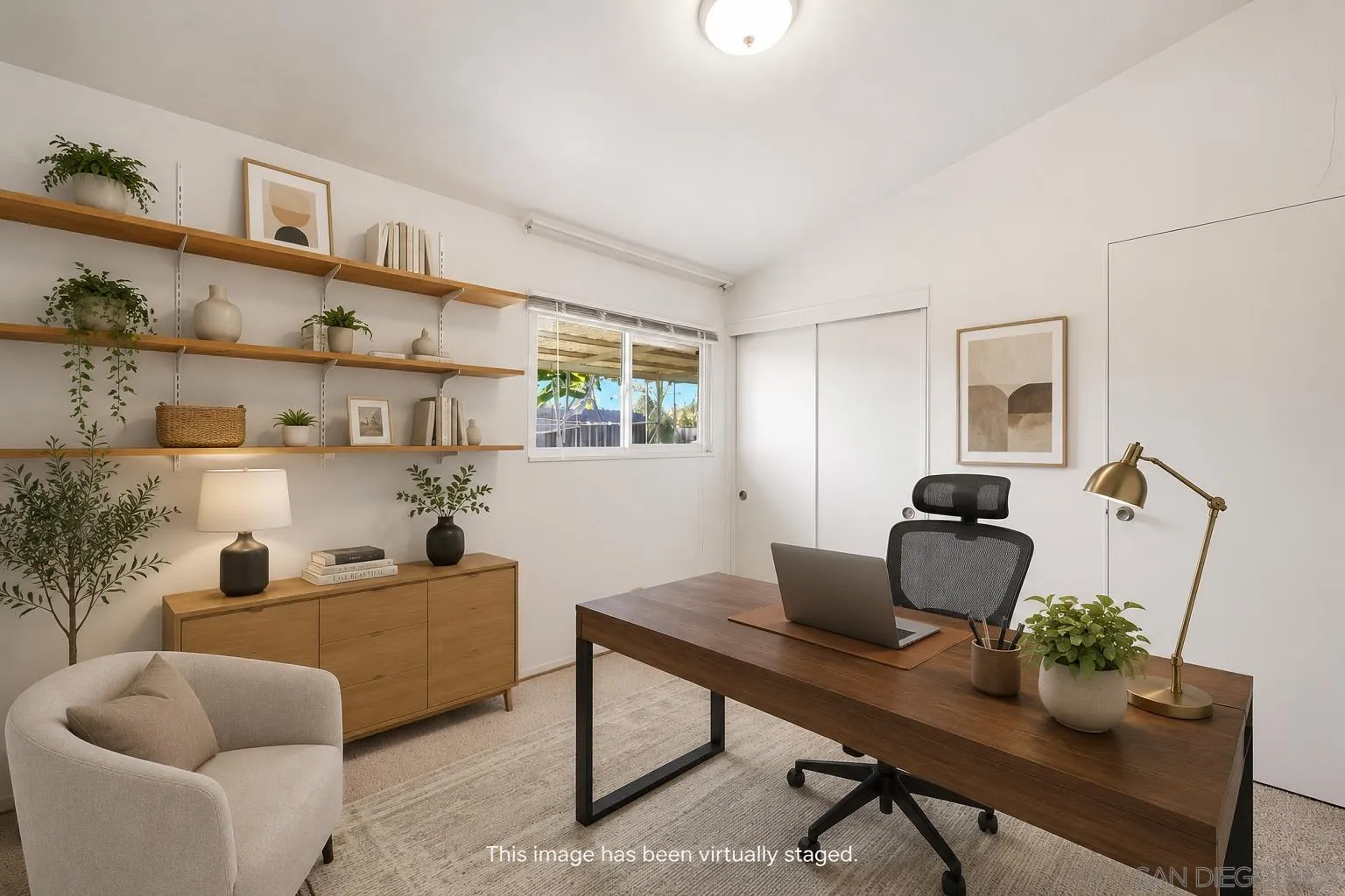 https://cdn.realtyfeed.com/cdn/127/260021658/70848bcf32d734981a6fa2e66238257c.webp
