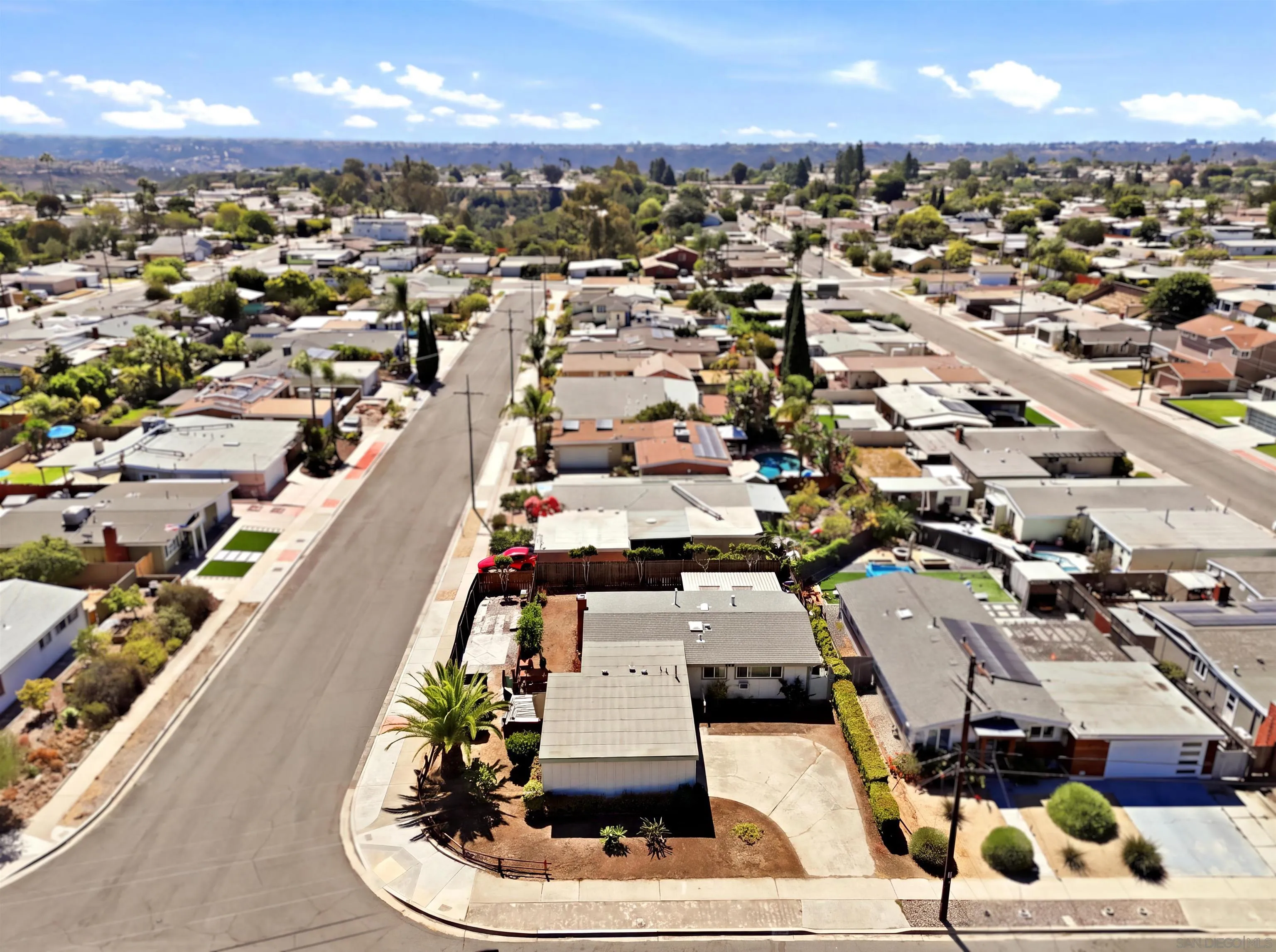https://cdn.realtyfeed.com/cdn/127/260021658/7bb10f8821f2abc1e4ca7260b11ad89b.webp