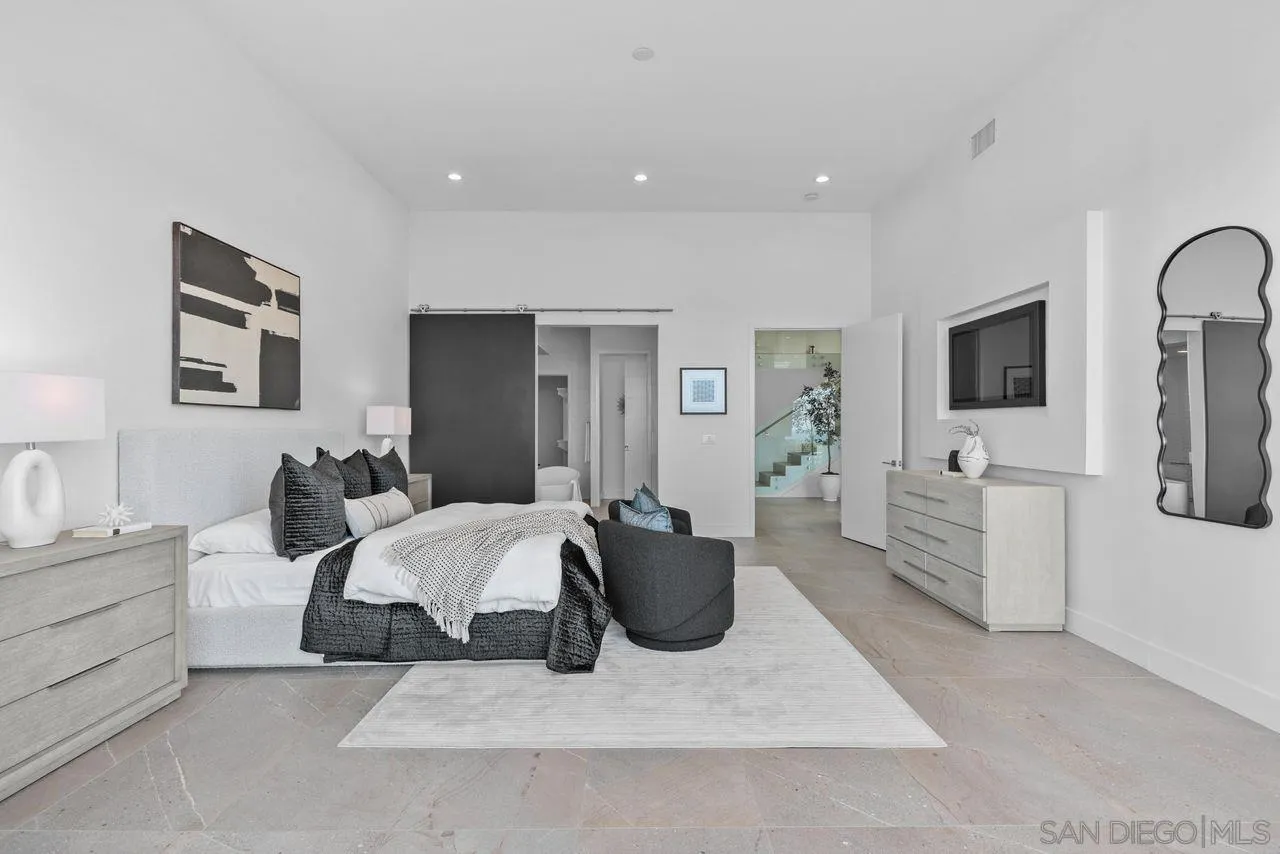 https://cdn.realtyfeed.com/cdn/127/260021662/101dabe14013b9acb0924b3a7e513743.webp