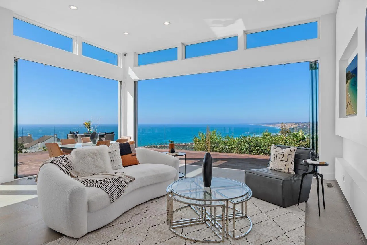 7546 Caminito Avola, La Jolla, CA 92037 - Main photo, La Jolla, CA