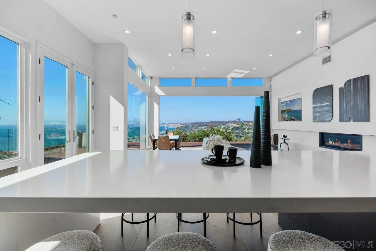 https://cdn.realtyfeed.com/cdn/127/260021662/a320ef01e03db769bed927e5a928e7c9.webp