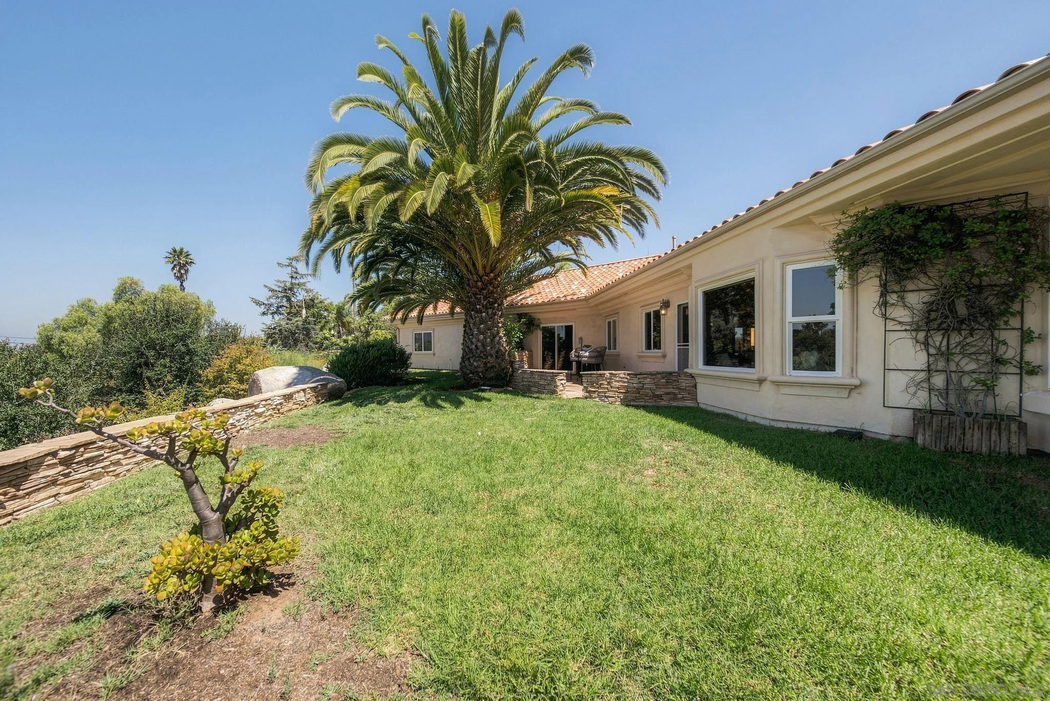 https://cdn.realtyfeed.com/cdn/127/260021664/623880cedcc3f23c9b83ee8e38659b56.webp
