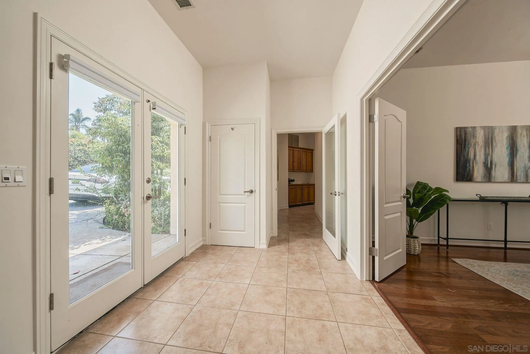 https://cdn.realtyfeed.com/cdn/127/260021664/b28c66c9d48778da6bcd67d16738ce35.webp