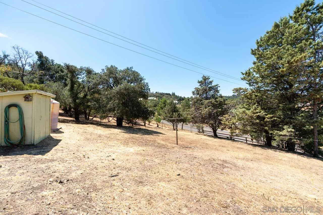 https://cdn.realtyfeed.com/cdn/127/260021665/3f0da53494d5fb27251d67bdbc6d3ab1.webp