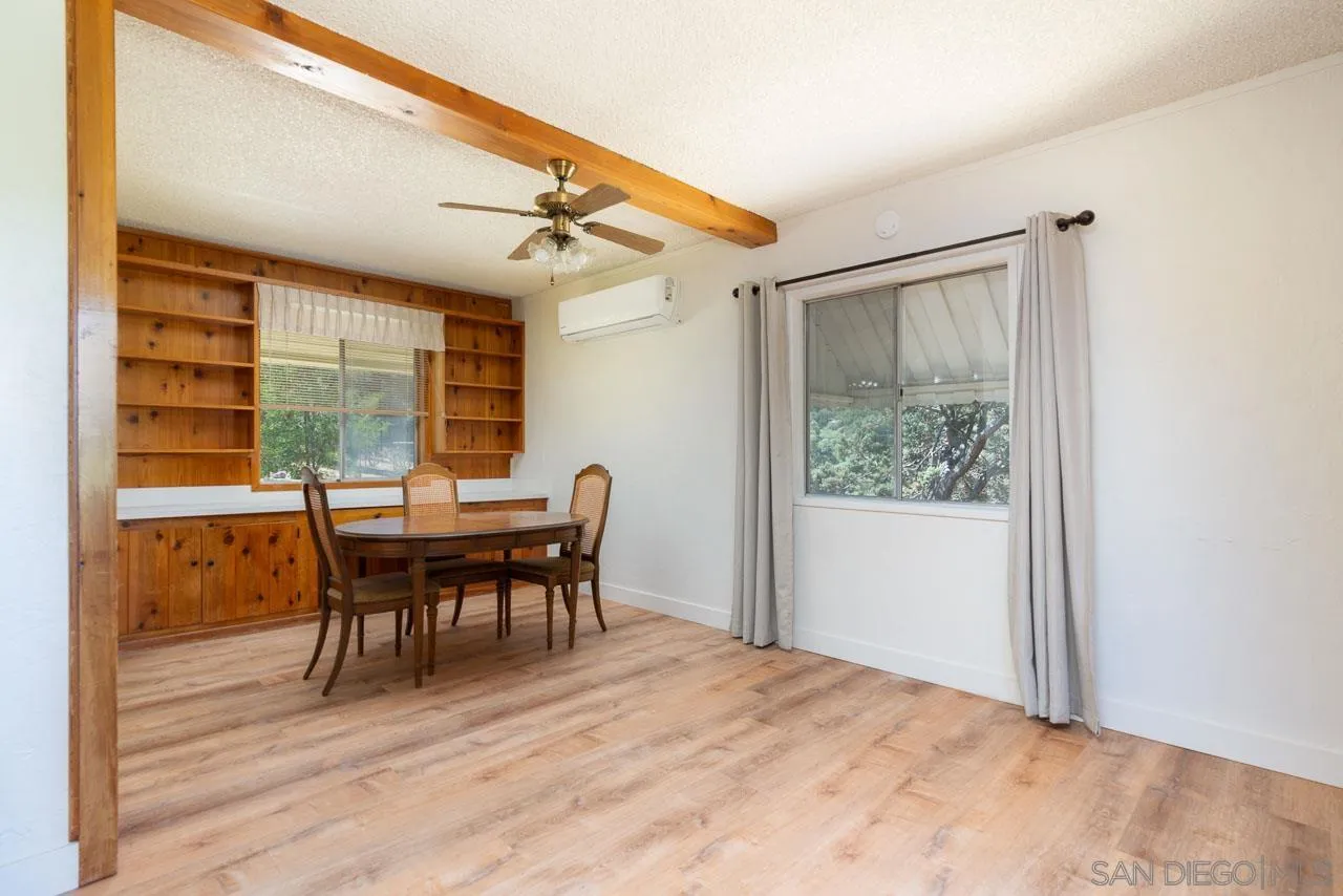 https://cdn.realtyfeed.com/cdn/127/260021665/ac14b68d11d562abc7fb4bc2471a6a66.webp