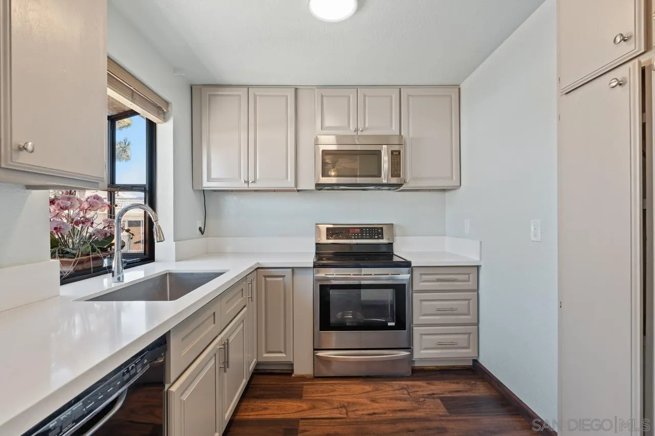 https://cdn.realtyfeed.com/cdn/127/260021667/1ed7573c3bcc5c60d5d1d3bb90c3a24c.webp