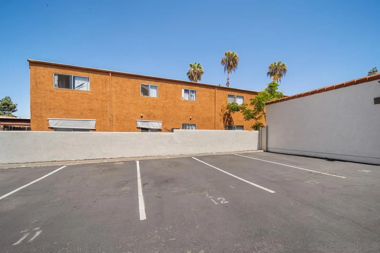 https://cdn.realtyfeed.com/cdn/127/260021667/9127896ea4844cdf9ba6688a6d34887f.webp