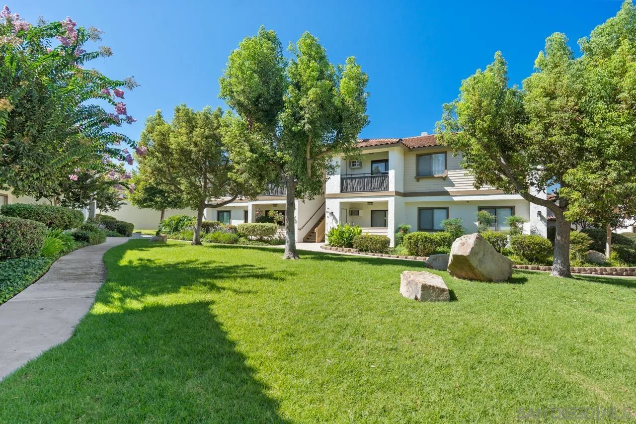 https://cdn.realtyfeed.com/cdn/127/260021667/a3f761459f6347afabee947a302078e9.webp