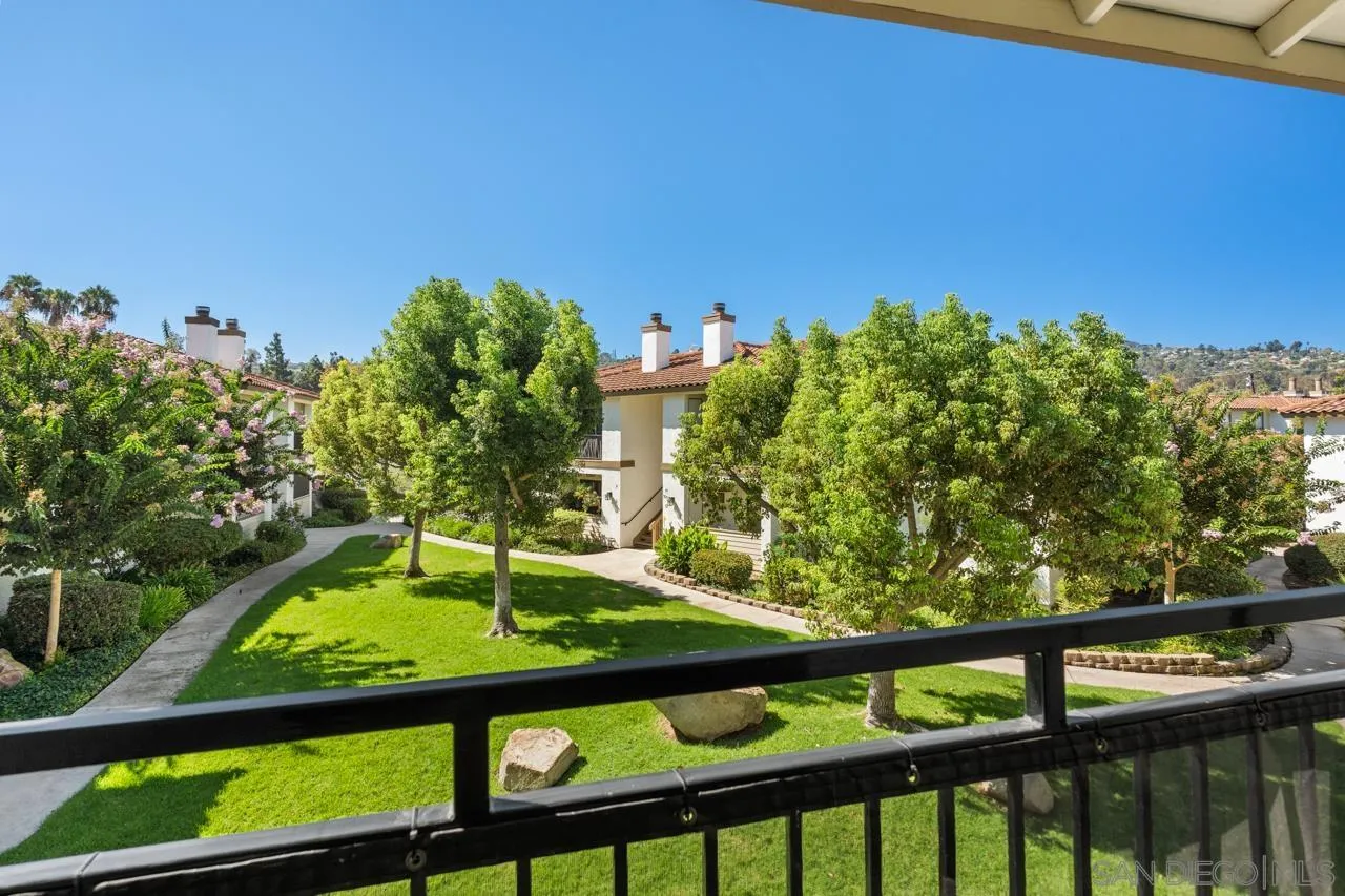 https://cdn.realtyfeed.com/cdn/127/260021667/bc987df7e9fce9b46f0bc8a7d42493b4.webp