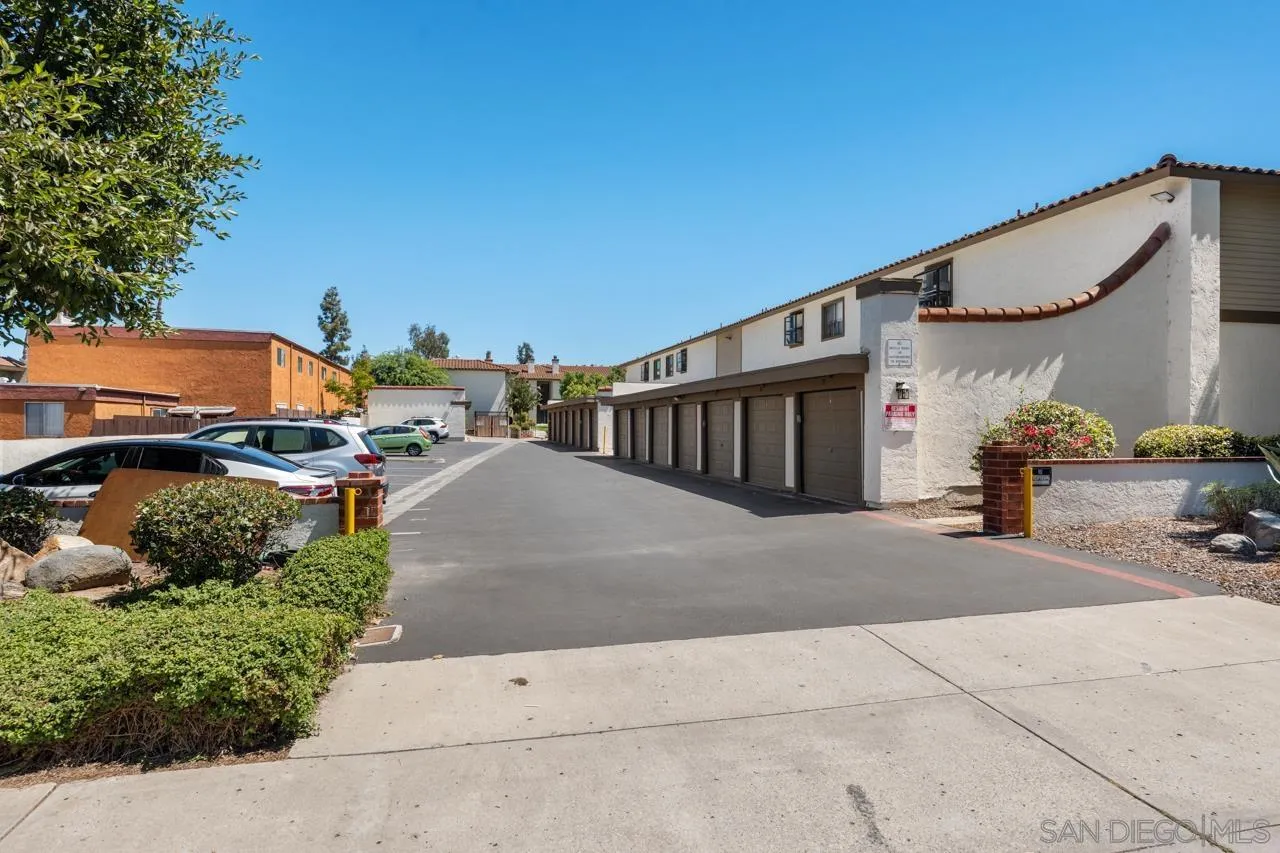 https://cdn.realtyfeed.com/cdn/127/260021667/e2aaf761f80fcb435430807f3e012ae6.webp