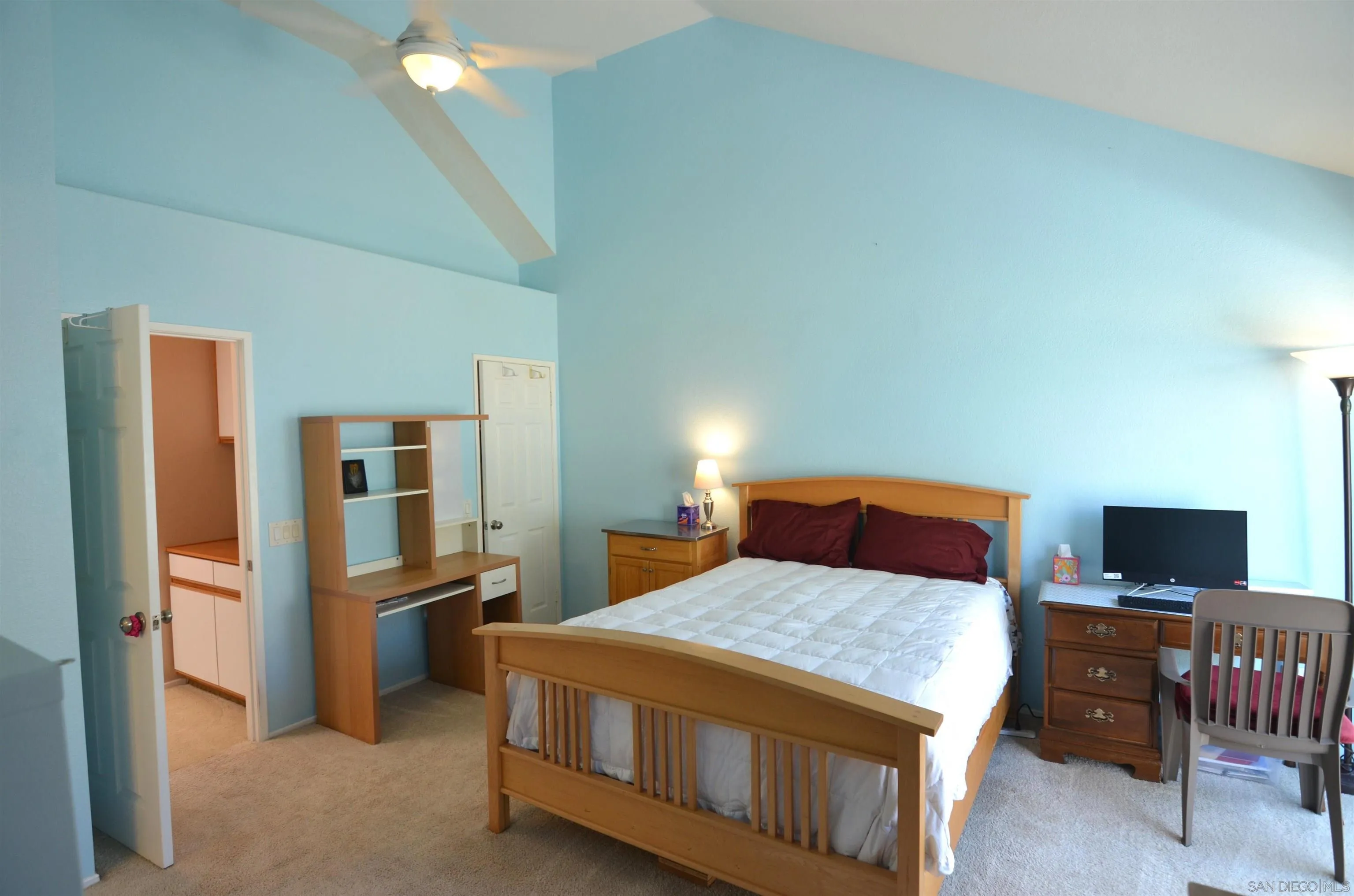 https://cdn.realtyfeed.com/cdn/127/260021669/10aedf62f6ad33760af10e86ee3668fd.webp