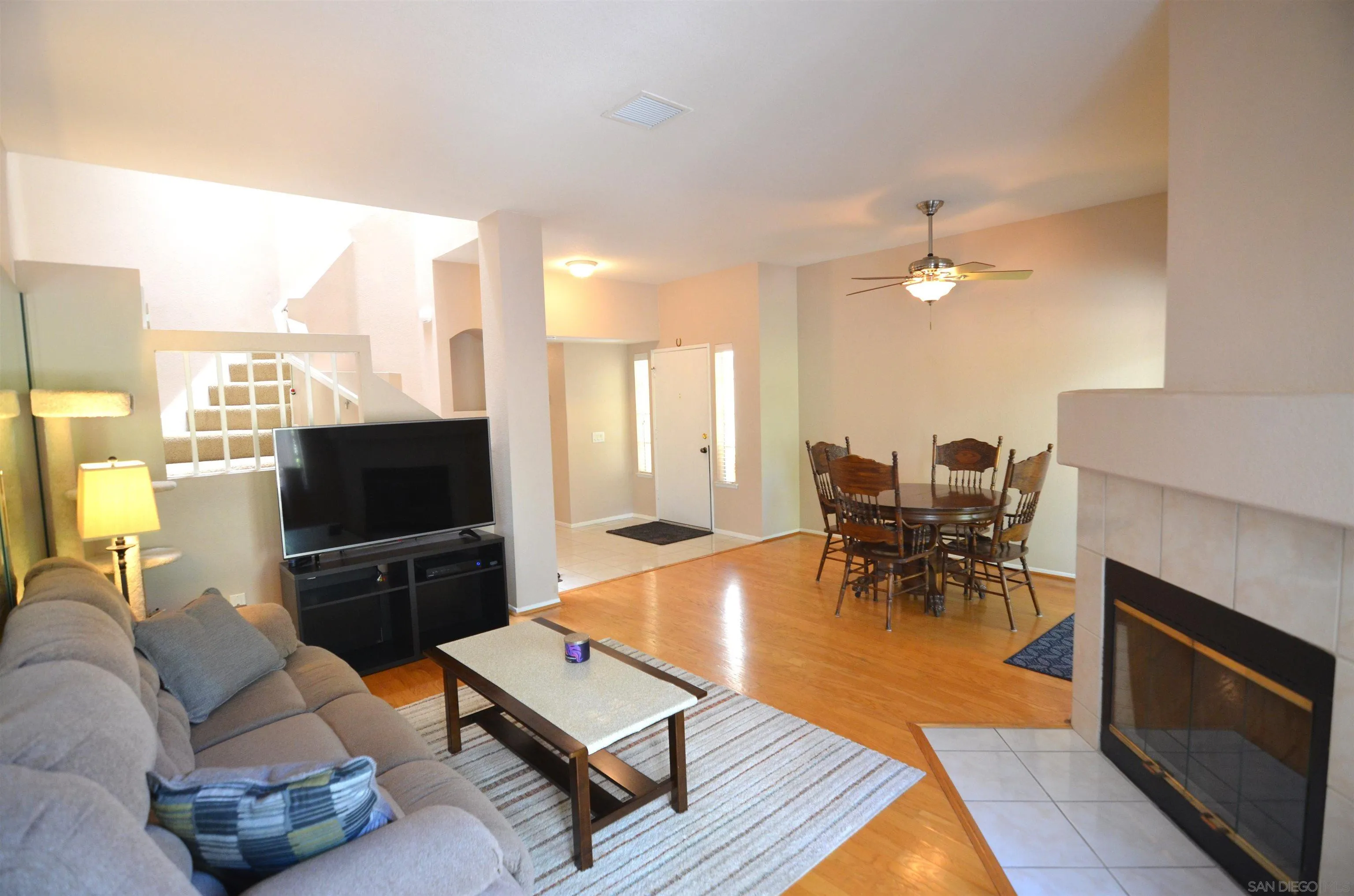 https://cdn.realtyfeed.com/cdn/127/260021669/5d0b70e5b3f2603e8a965a76c1b97470.webp