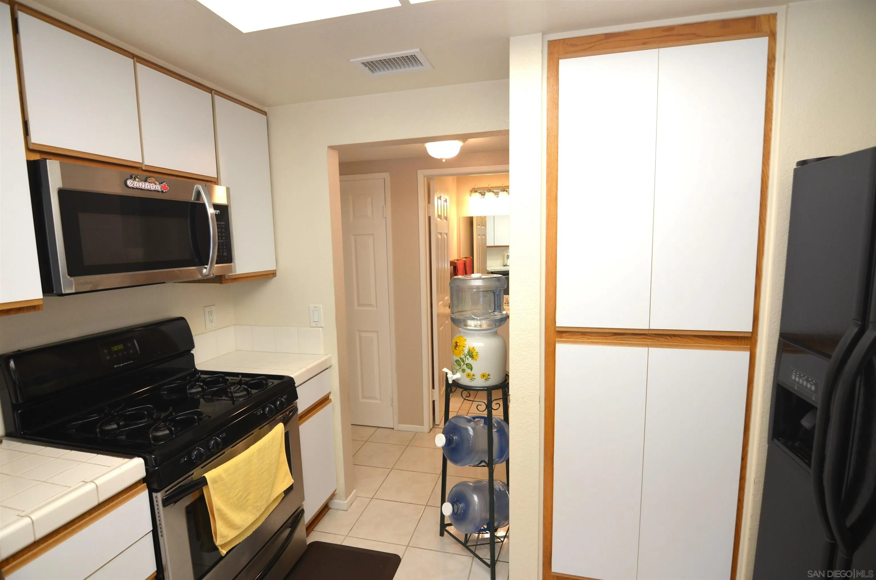 https://cdn.realtyfeed.com/cdn/127/260021669/c9dfe1bbc9face1e725a5d29e28a2eb9.webp