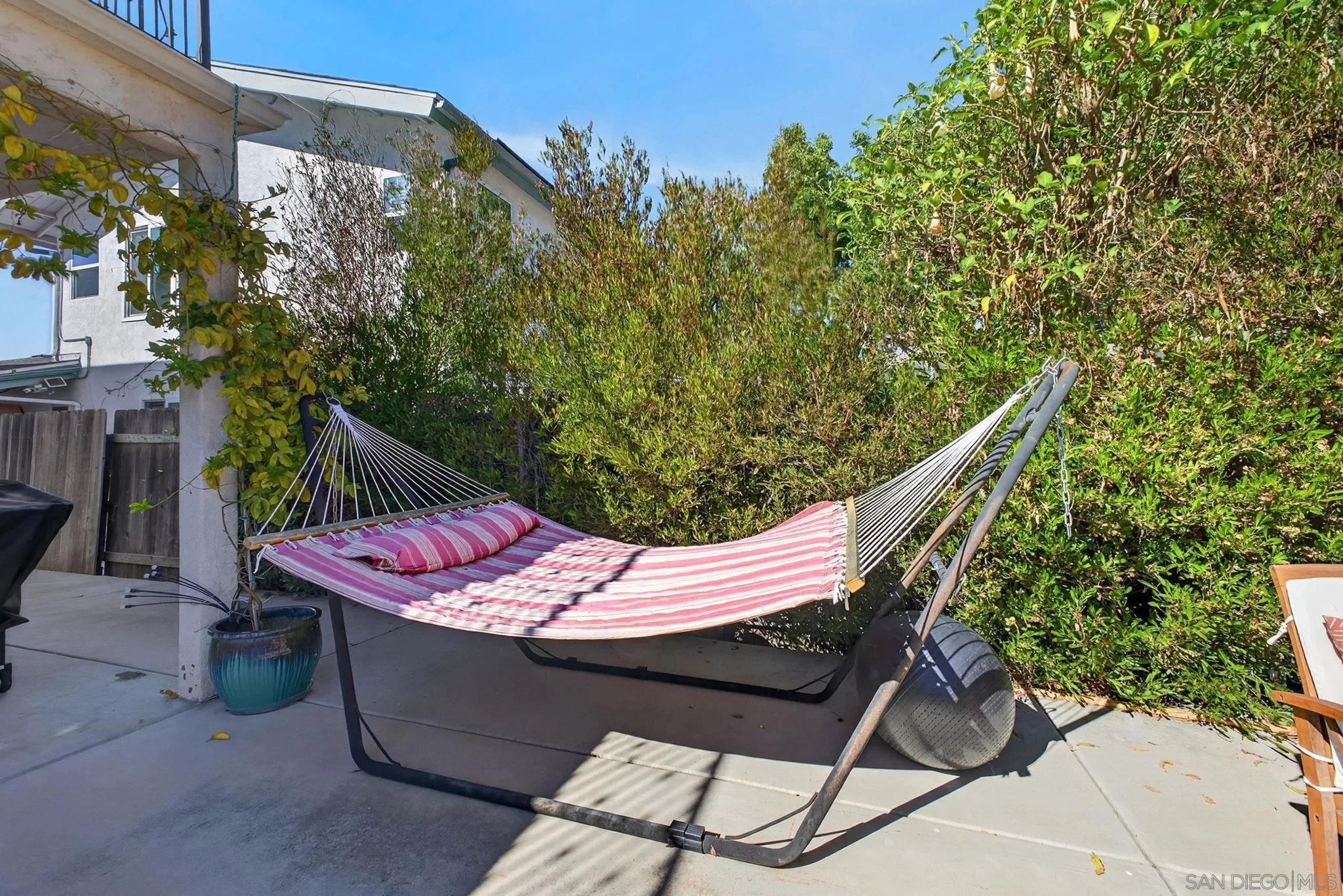 https://cdn.realtyfeed.com/cdn/127/260021670/86531a682f6e9e02b39b71a39ae6d5e9.webp