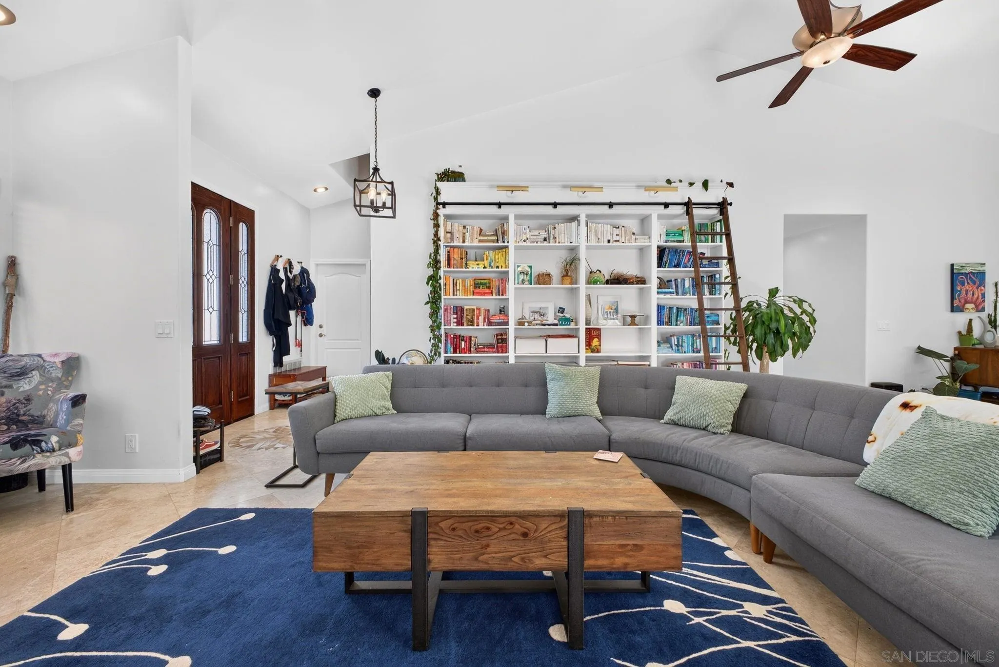 https://cdn.realtyfeed.com/cdn/127/260021670/caa1831e2d34be2c5dde090f7763e704.webp