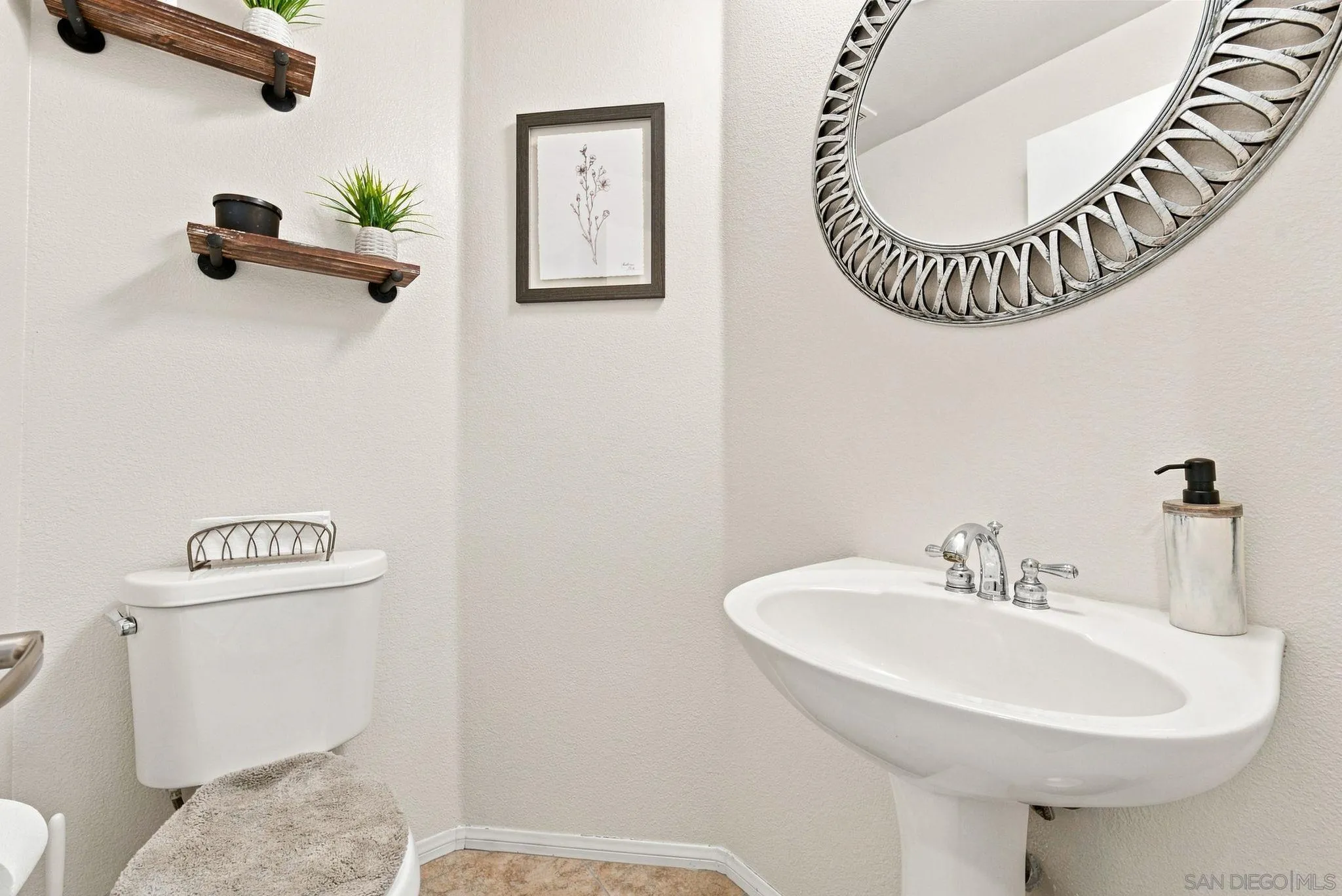 https://cdn.realtyfeed.com/cdn/127/260021671/d0aae0dbdcd0d8c1d1cd693acc85d00c.webp