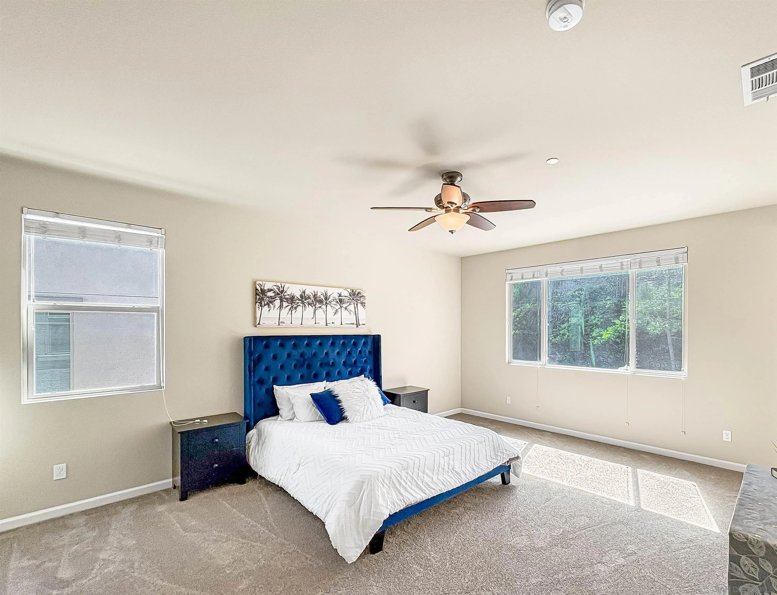 https://cdn.realtyfeed.com/cdn/127/260021672/8a34983236cb676531c9f58b19502f61.webp