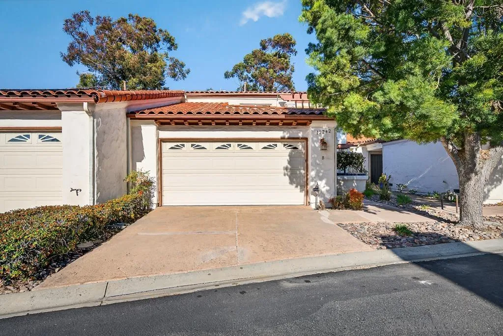 12242 Paseo Lucido Unit B, san Diego, CA 92128 - Photo 2 of 50, San Diego, CA