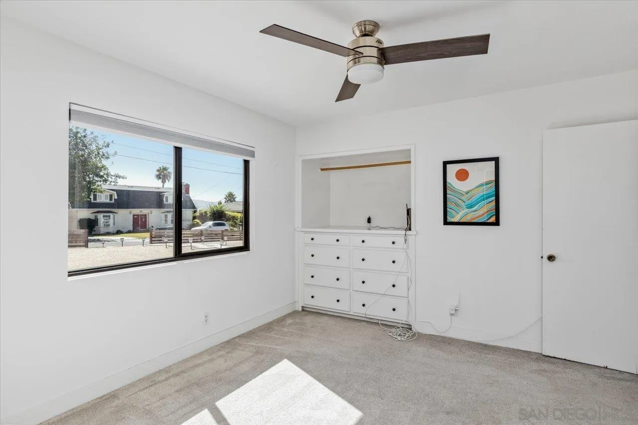https://cdn.realtyfeed.com/cdn/127/260021678/c178f93a4cb47192805e529a9df73aaf.webp
