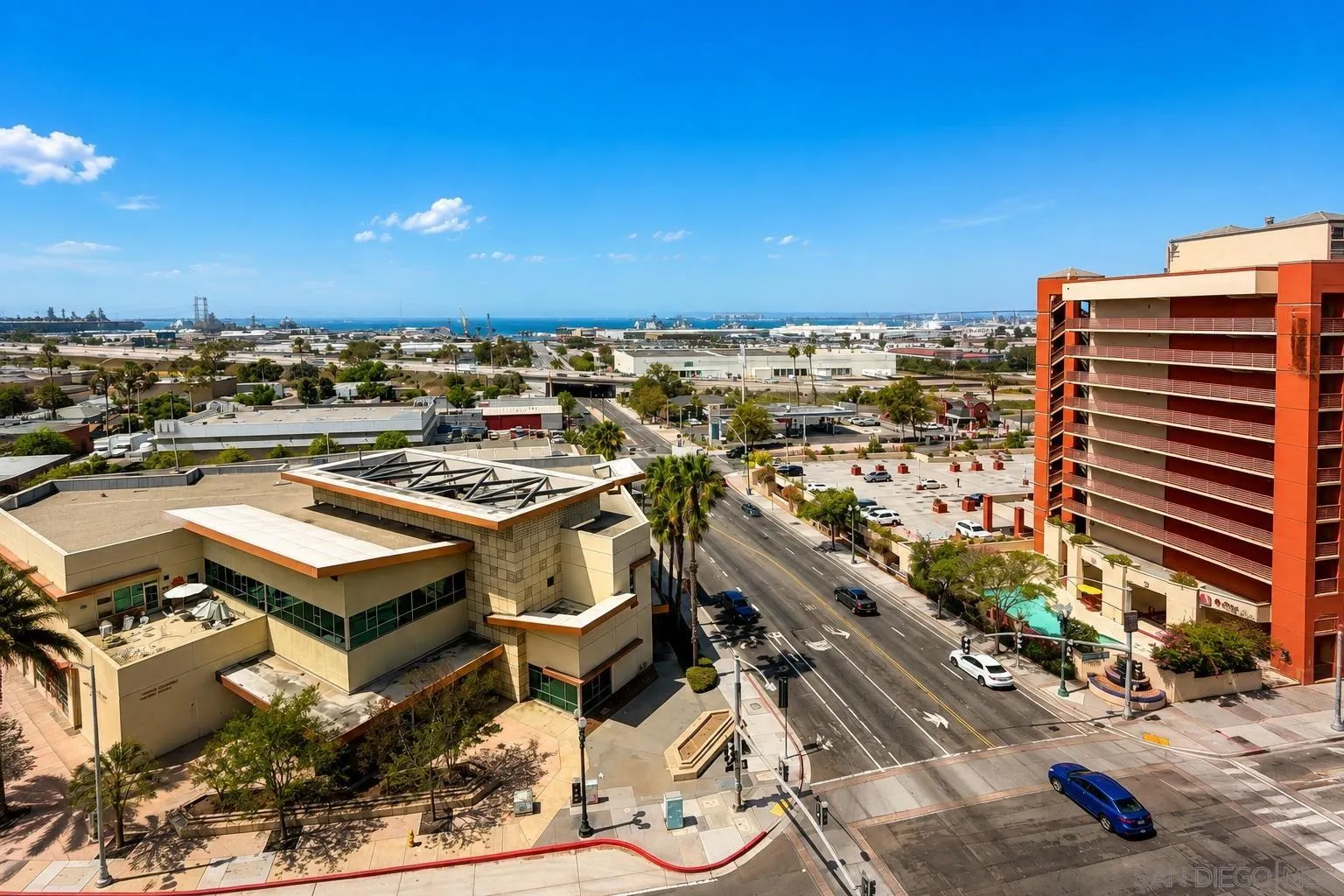 https://cdn.realtyfeed.com/cdn/127/260021681/e41b52d8c926bc47903fb3cdf764a1e9.webp