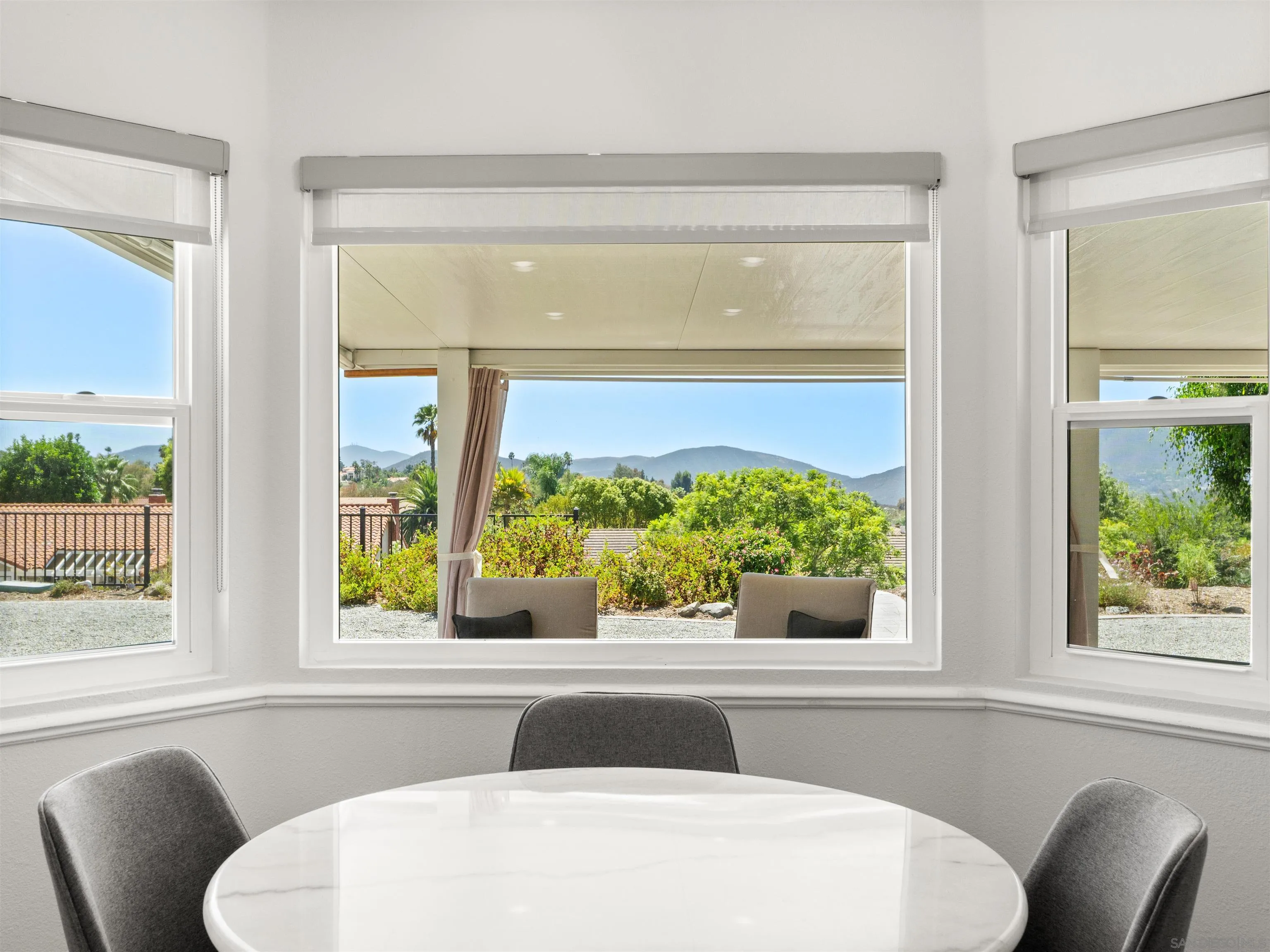 https://cdn.realtyfeed.com/cdn/127/260021682/5107c894928c7da61141bf2b502fbea7.webp