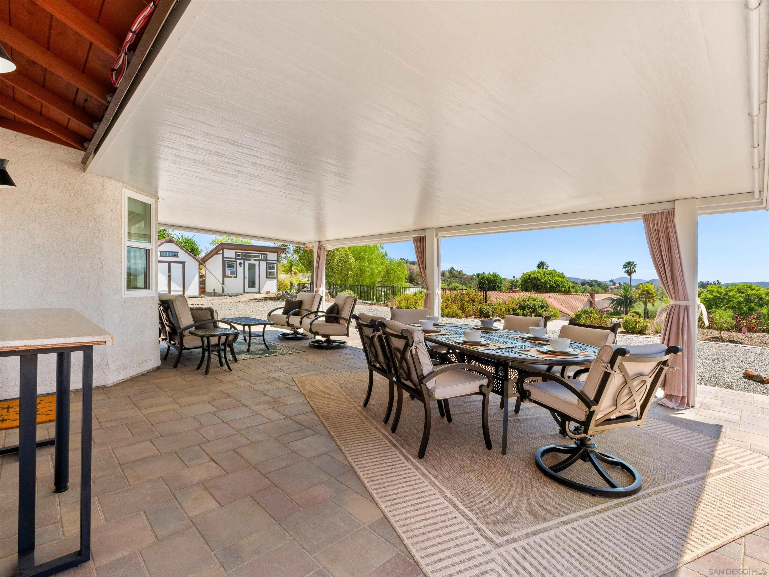https://cdn.realtyfeed.com/cdn/127/260021682/a6fec73e890f0c9a898ca8108af022cc.webp