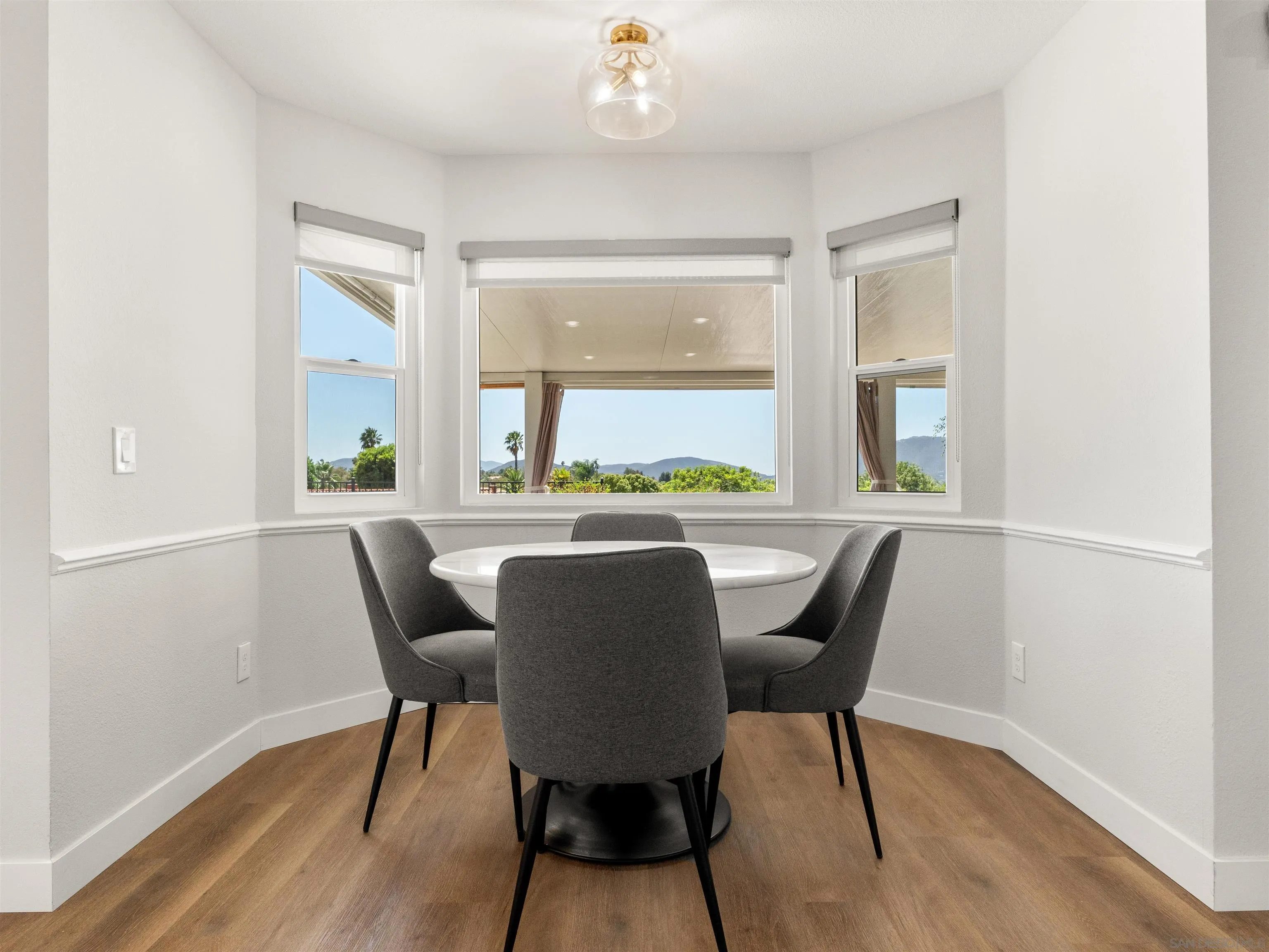 https://cdn.realtyfeed.com/cdn/127/260021682/c05b53ea446e772d631259df2ef89750.webp