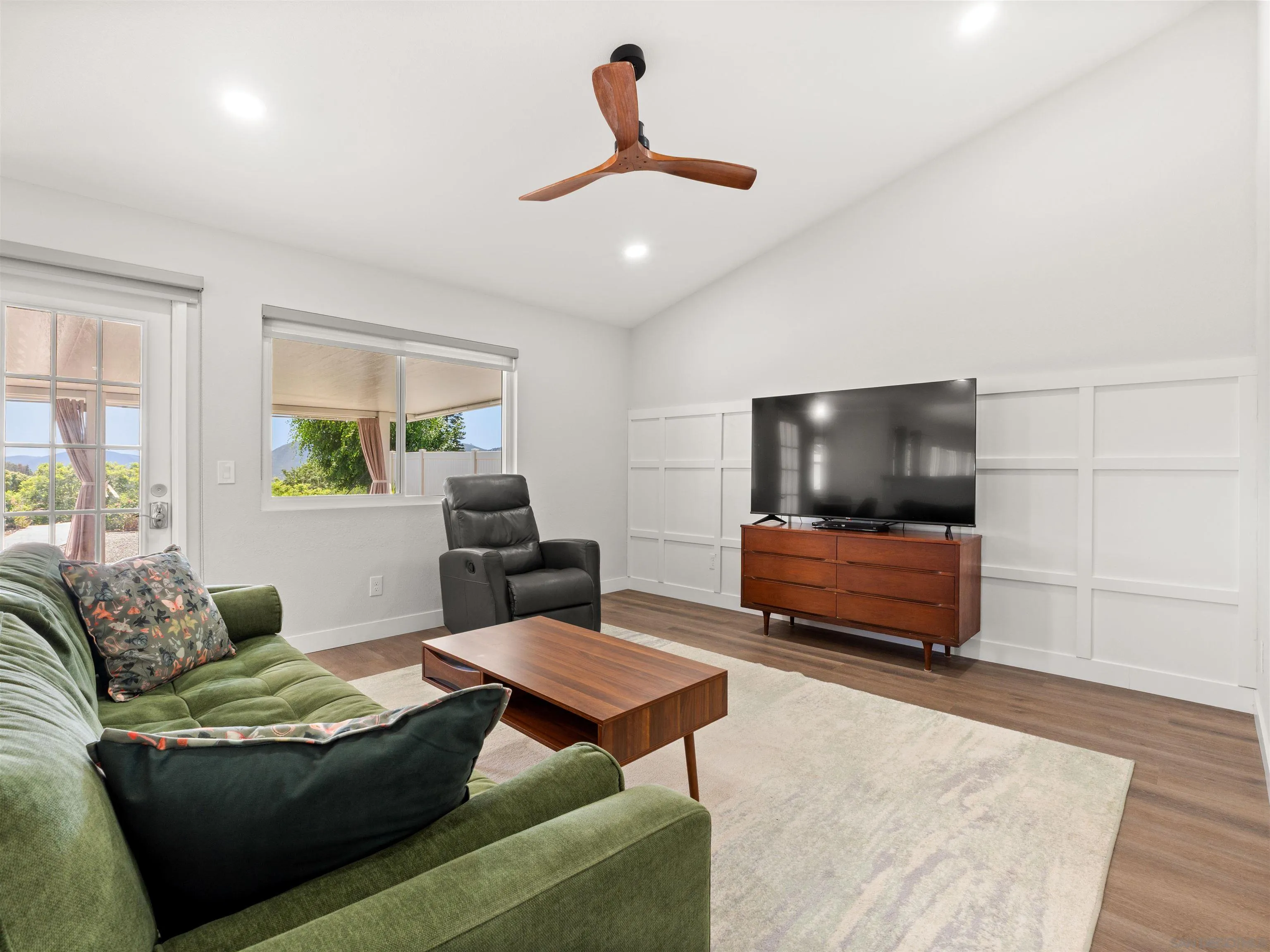 https://cdn.realtyfeed.com/cdn/127/260021682/d3f467f466309143ee83759c8cd17baa.webp