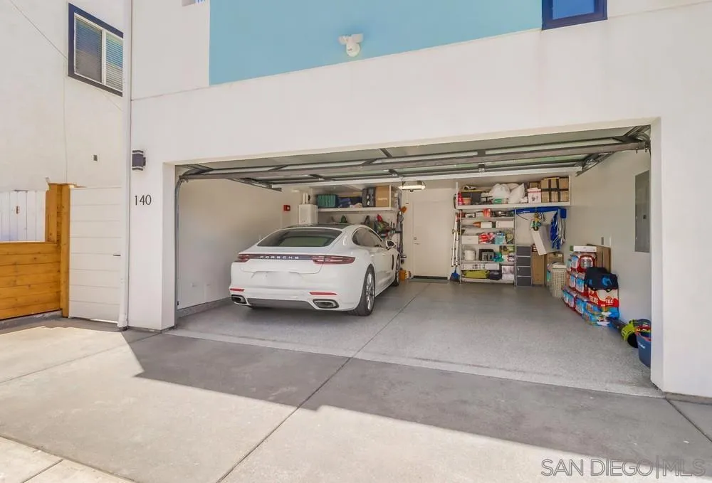 https://cdn.realtyfeed.com/cdn/127/260021683/9b99965a952ea92366eaa03994eb3e47.webp