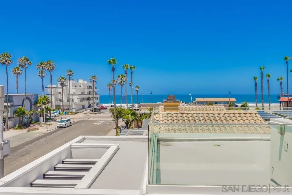 https://cdn.realtyfeed.com/cdn/127/260021683/f14bde9d57b5b108b9165d3b52cba8be.webp